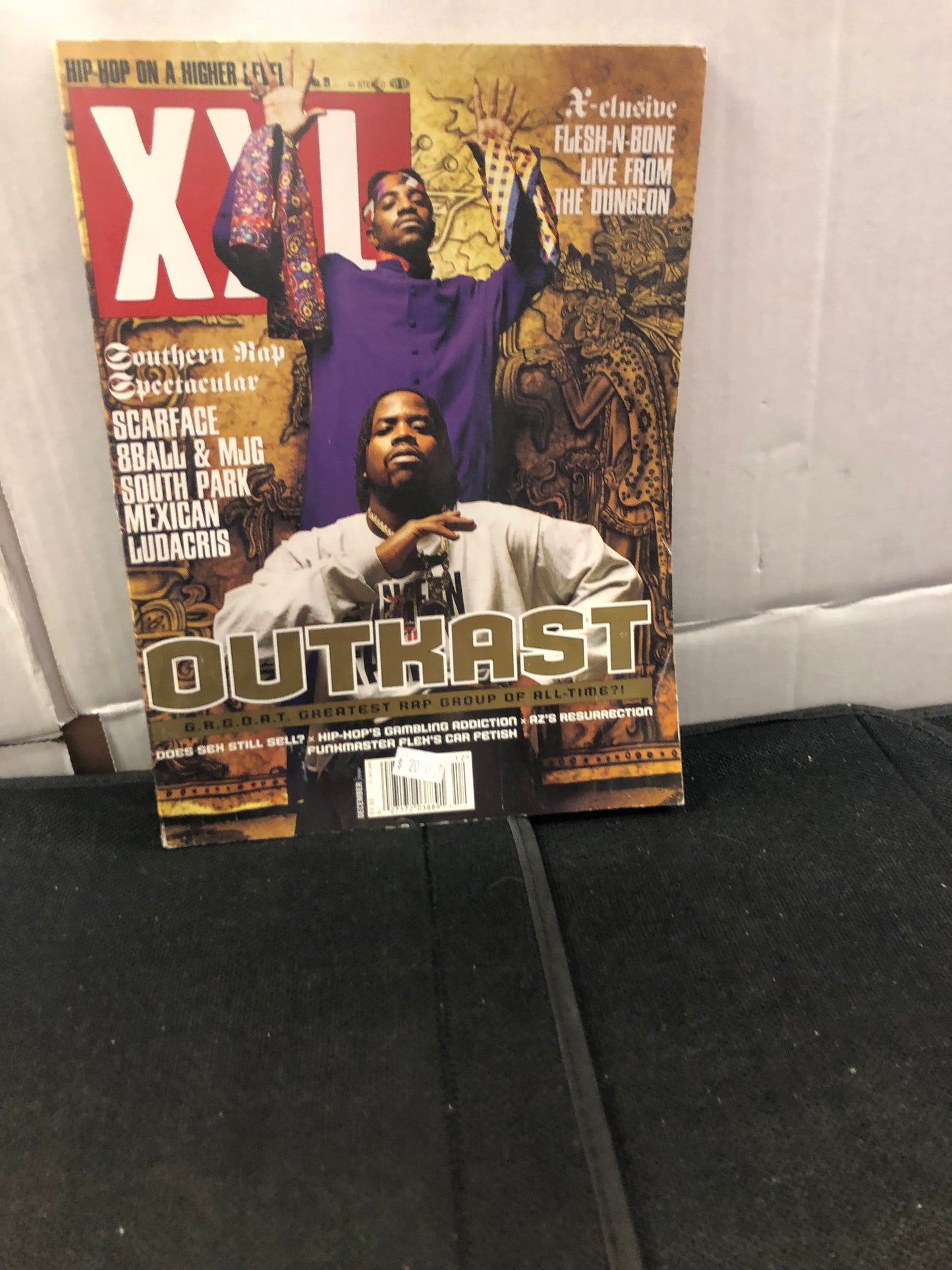 XXL XXL MAGAZINE DECEMBER 2000 (2000)