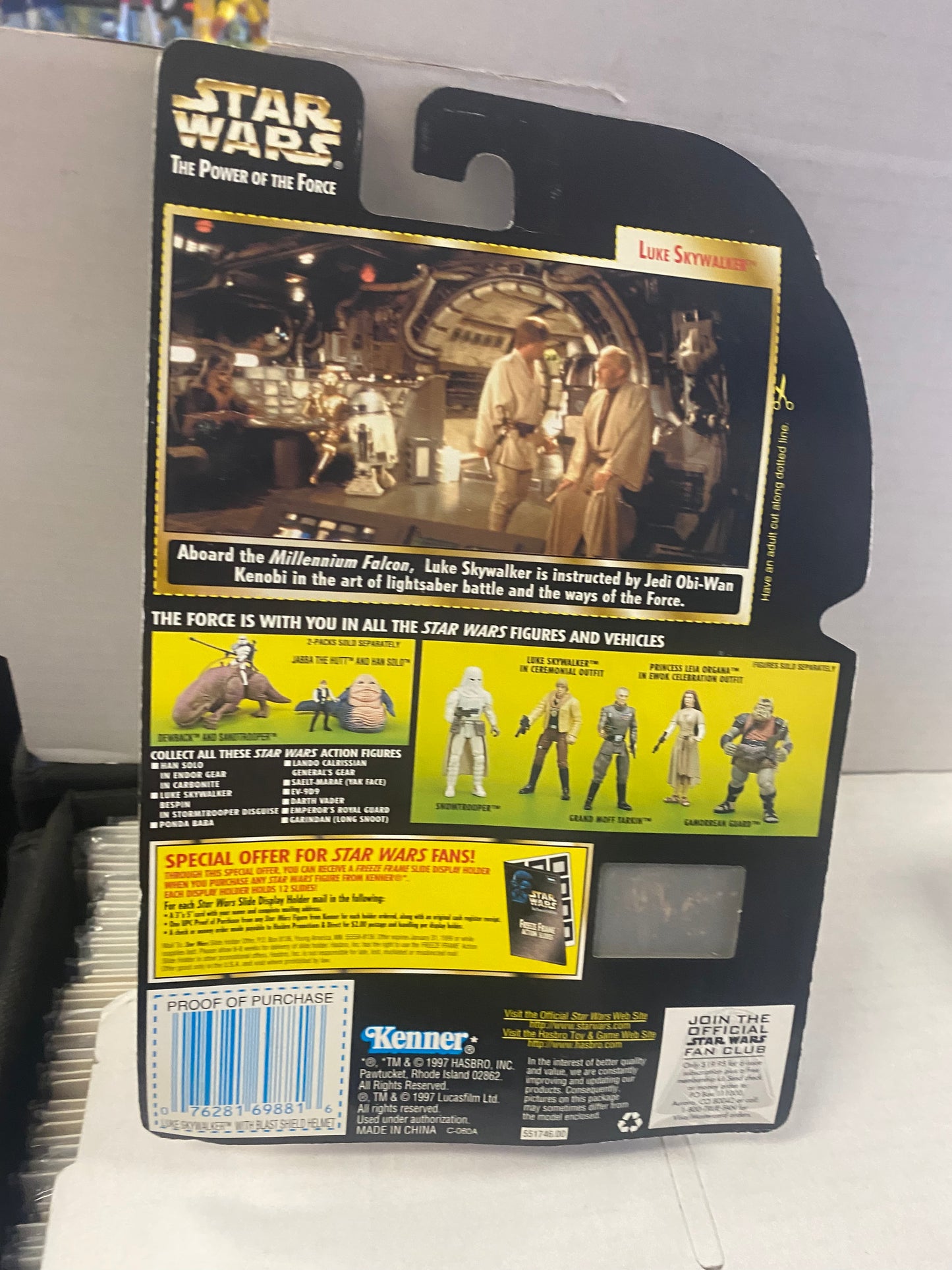 KENNER (1997) STAR WARS THE POWER OF THE FORCE LUKE SKYWALKER WITH BLAST SHIELD HELMET