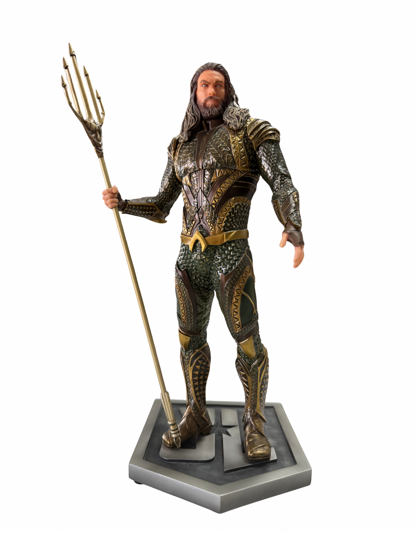 DC COLLECTABLES LIMITED EDITION JUSTICE LEAGUE AQUAMAN