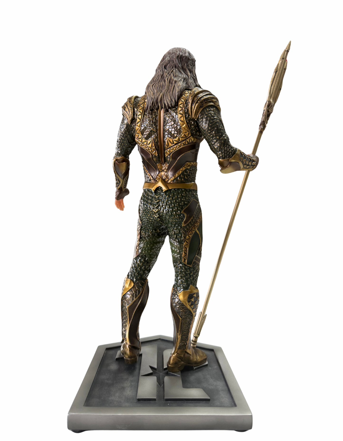 DC COLLECTABLES LIMITED EDITION JUSTICE LEAGUE AQUAMAN