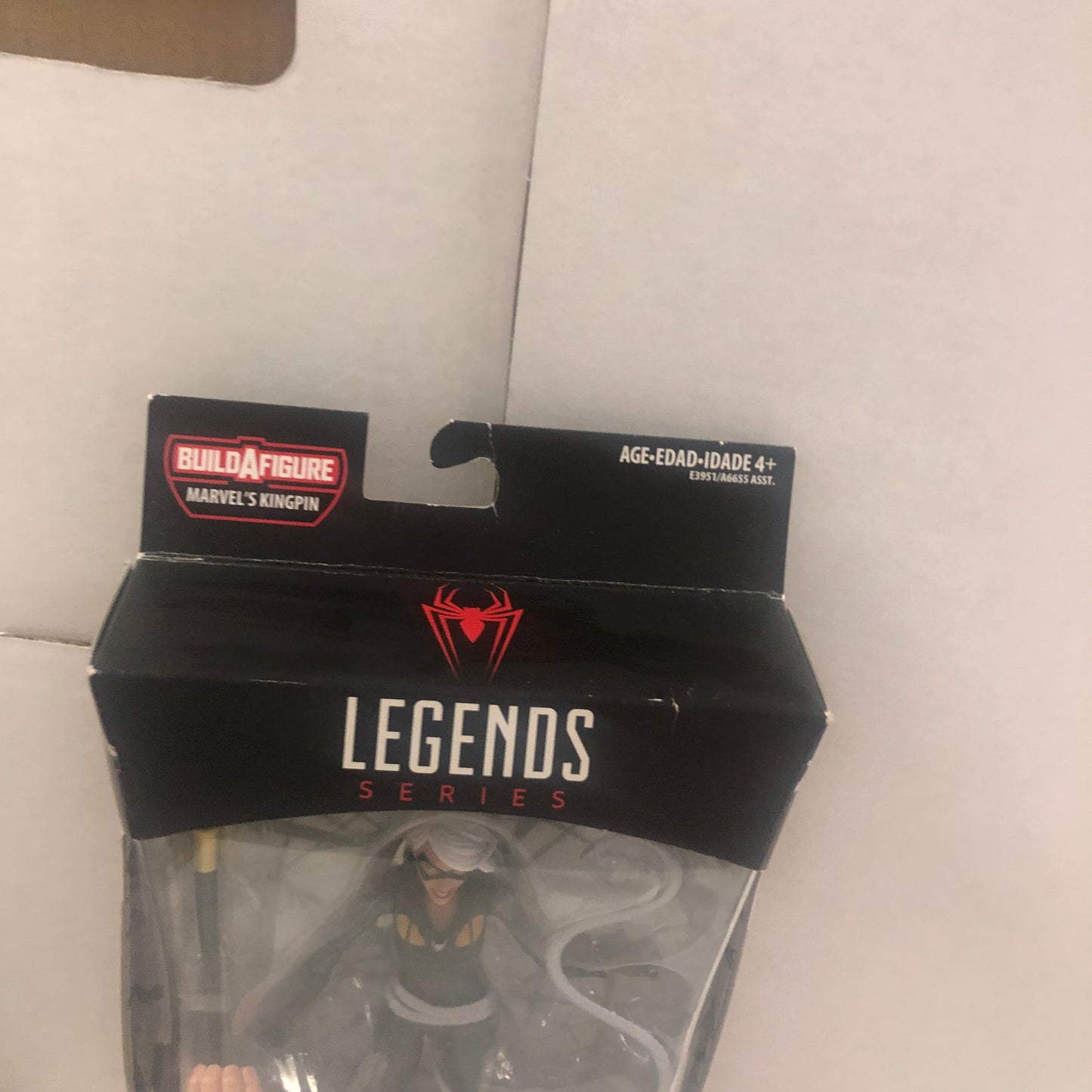 MARVEL LEGENDS SERIES SPIDER-MAN MARVELS BLACK CAT KINGPIN BUILD A FIGURE OKAY CONDITION SMALL TEAR ON FRONT OF BOX