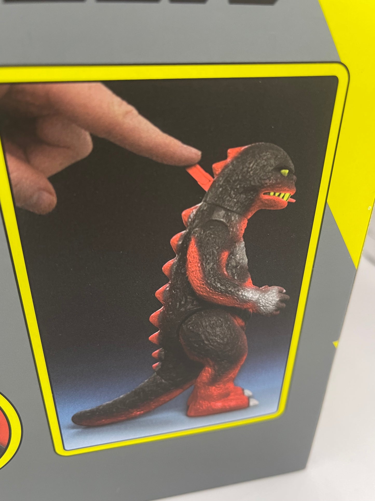 Super 7 Ultimates shogun Godzilla Figure