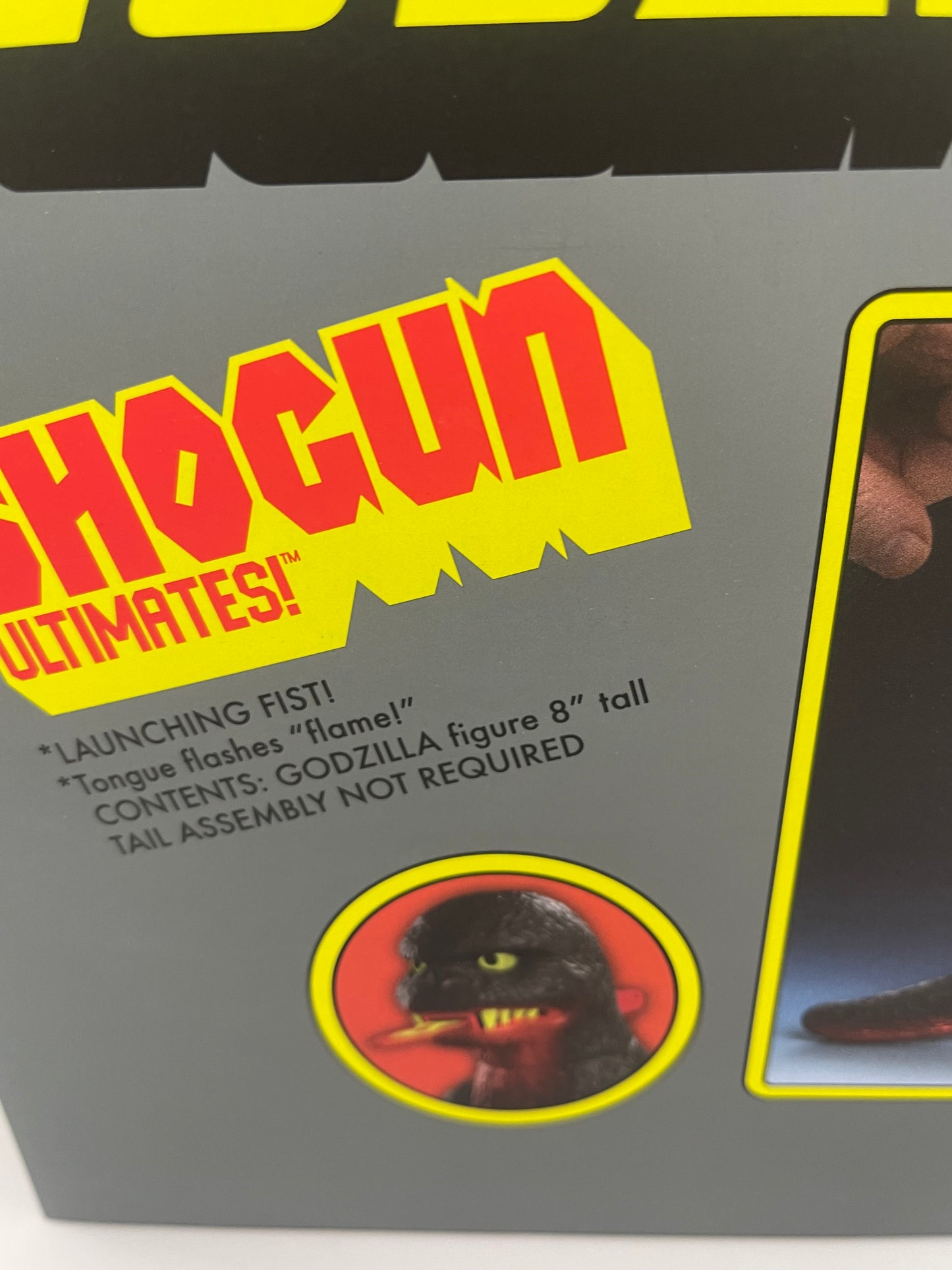 Super 7 Ultimates shogun Godzilla Figure