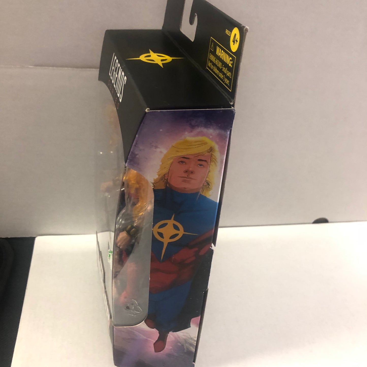 MARVEL LEGENDS SERIES QUASAR GREAT CONDITION