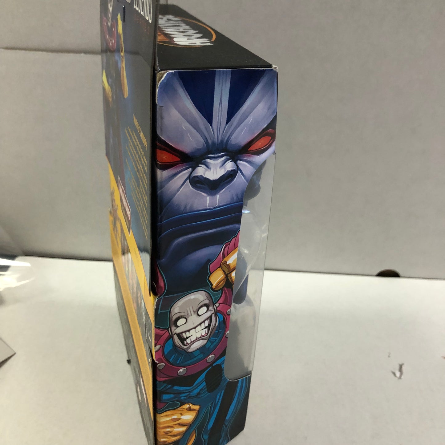 MARVEL LEGENDS SERIES X-MEN MARVELS MORPH SUGAR MAN BUILD A FIGURE GOOD CONDITION SMALL TEAR ON FRONT OF BOX