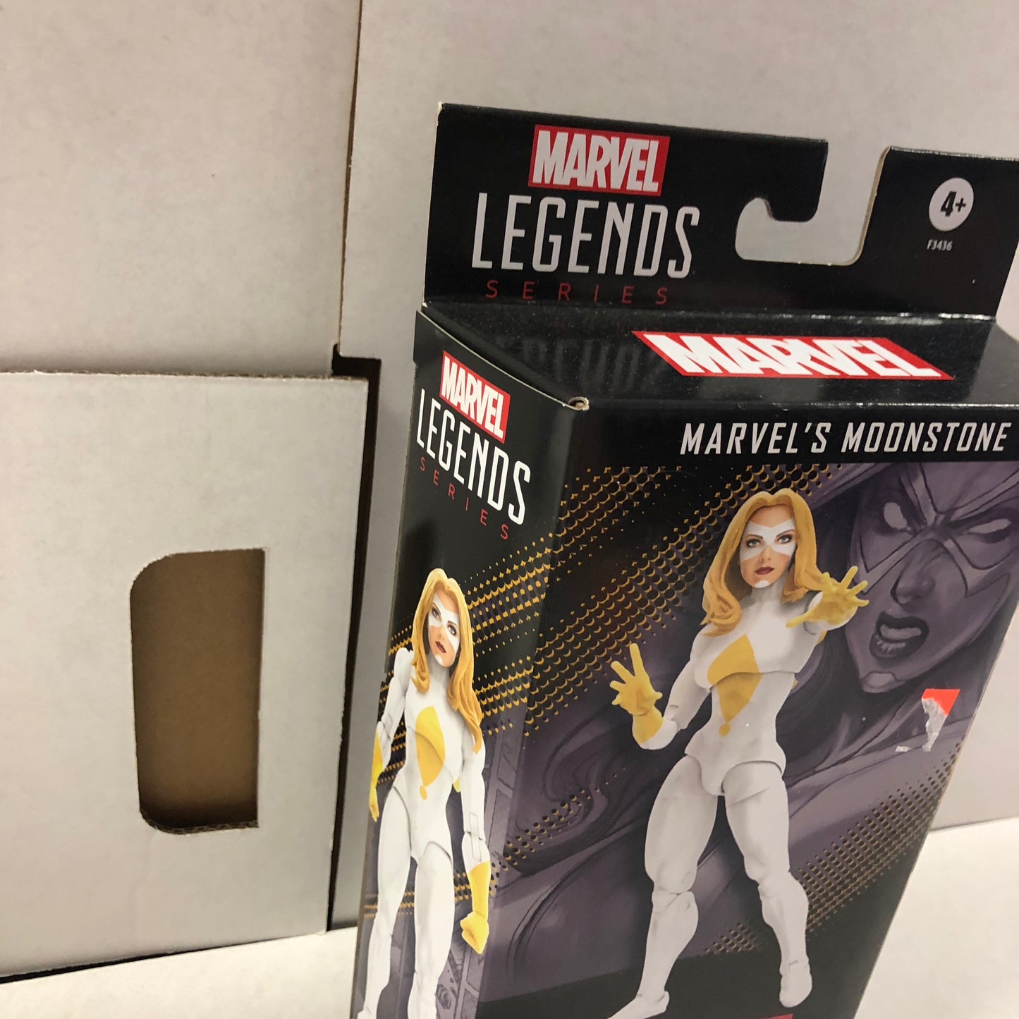 MARVEL LEGENDS SERIES MARVELS MOONSTONE EXCELLENT CONDITION