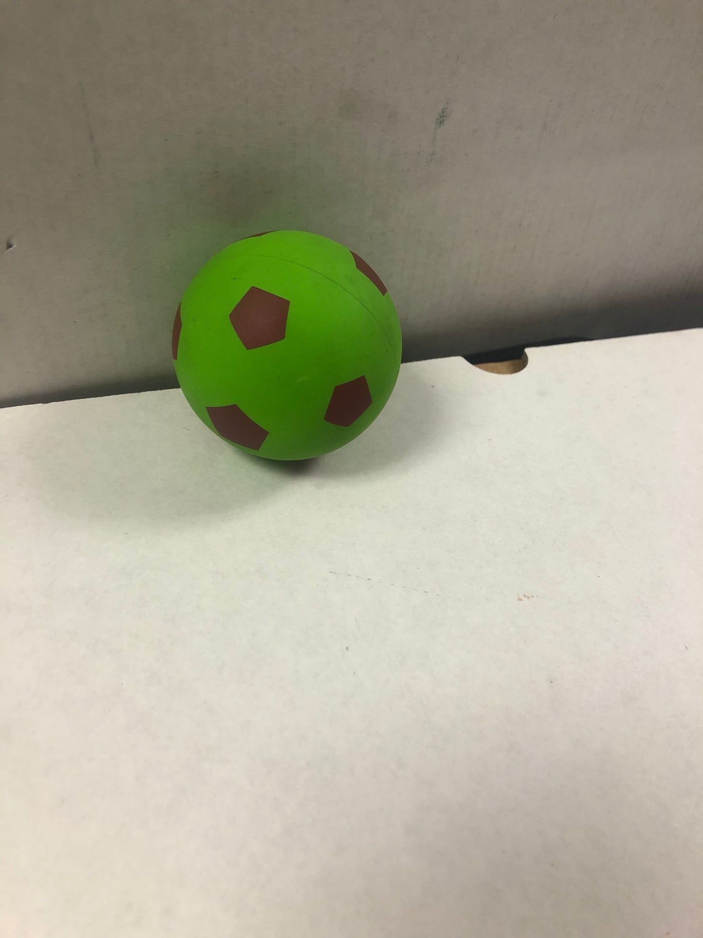DARK GREEN HI BOUNCE BAUNCE BALL GREAT CONDITION