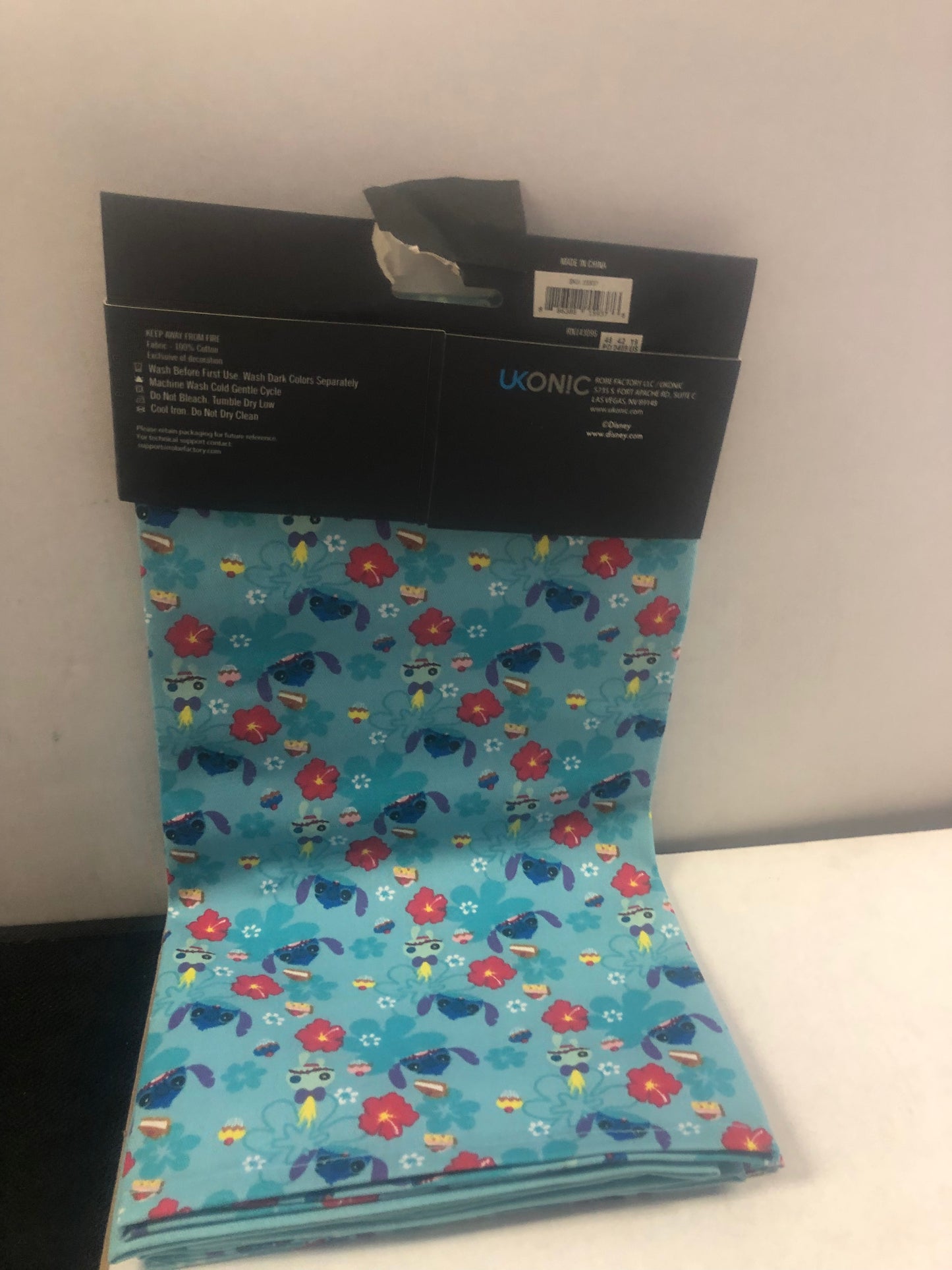 UKONIC DISNEY SET OF TWO KITCHEN TOWEL SET GOOD CONDITION