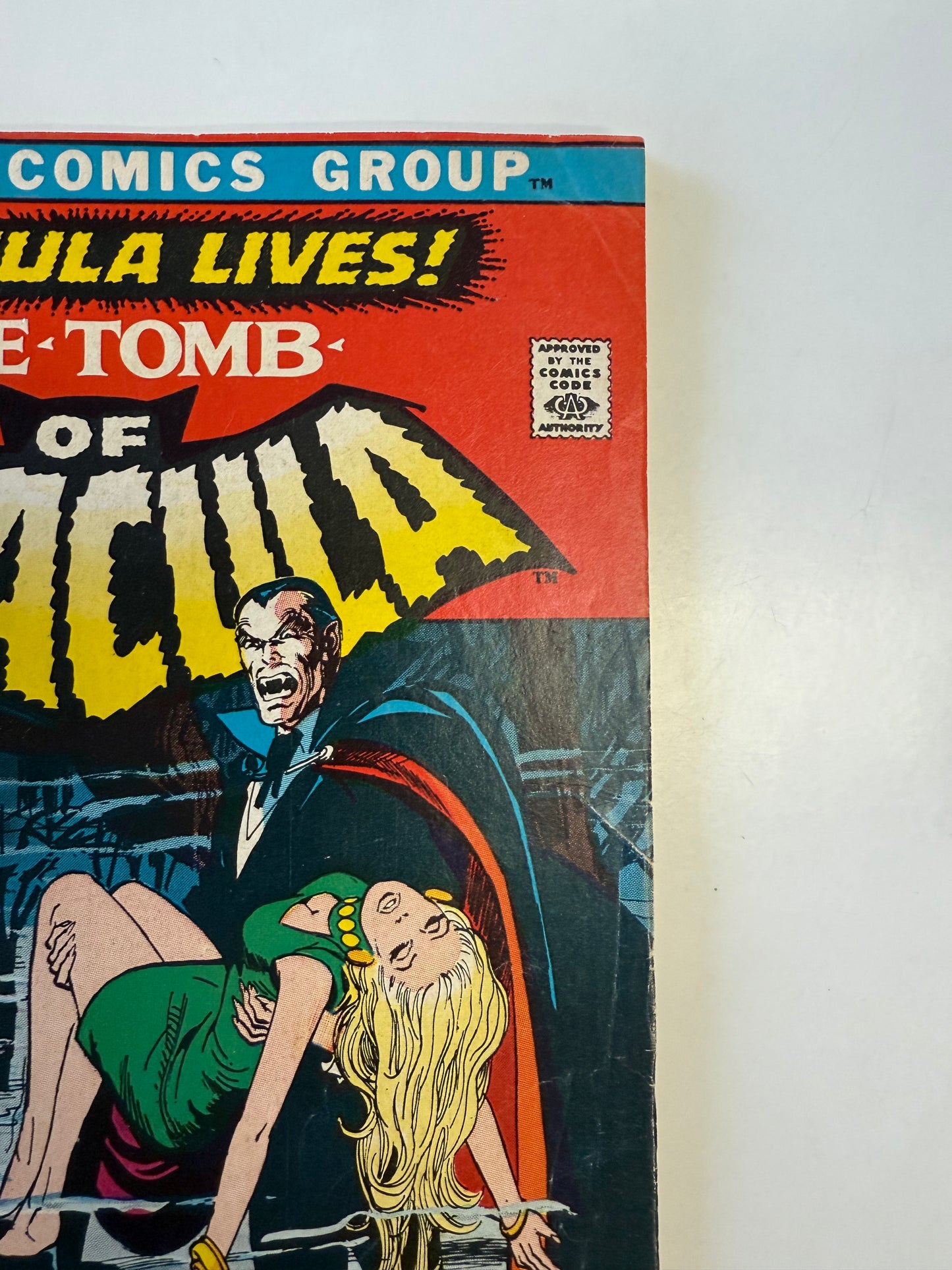 MARVEL COMICS THE TOMB OF DRACULA #1 key comic 1st app