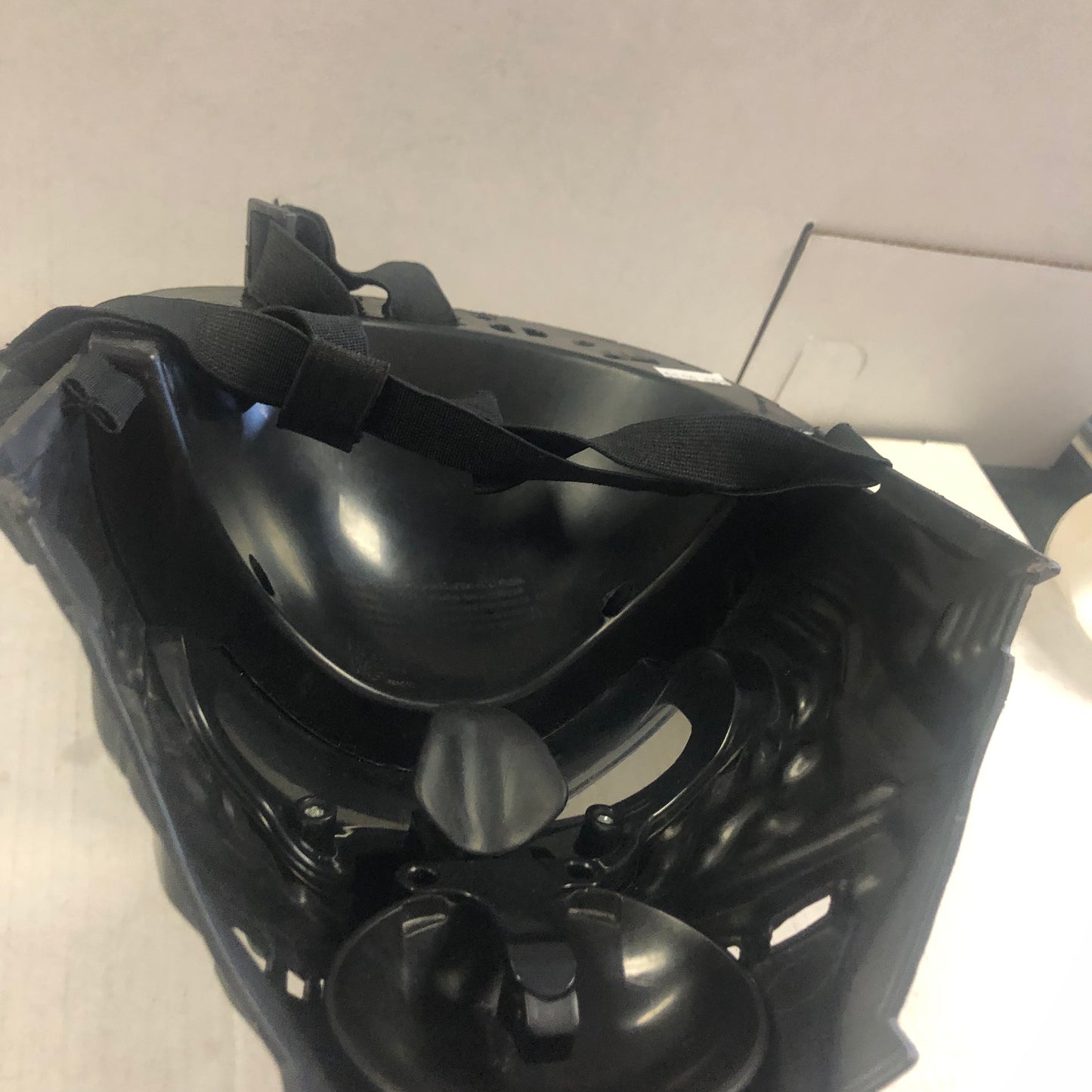 STAR WARS KYLO REN MASK EXCELLENT CONDITION