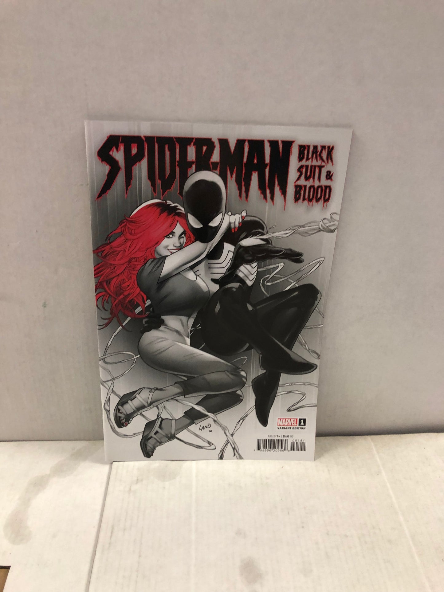 MARVEL COMICS SPIDER-MAN BLACK SUIT AND BLOOD 1 VARIANT