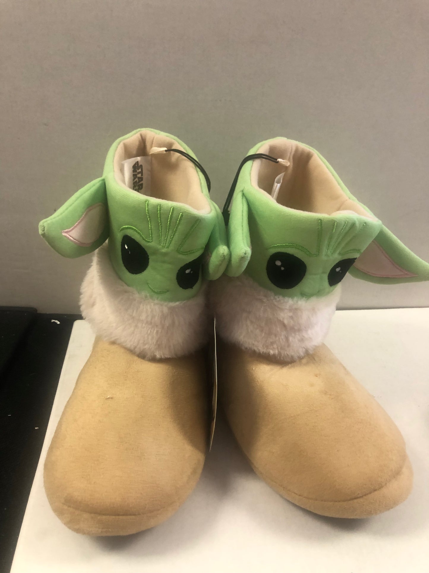 STAR WARS GROGU BOOT SLIPPERS WOMENS SIZE 8