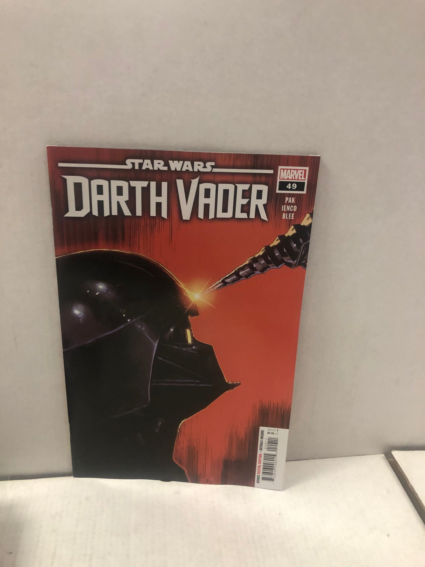 MARVEL COMICS STAR WARS DARTH VADER 49