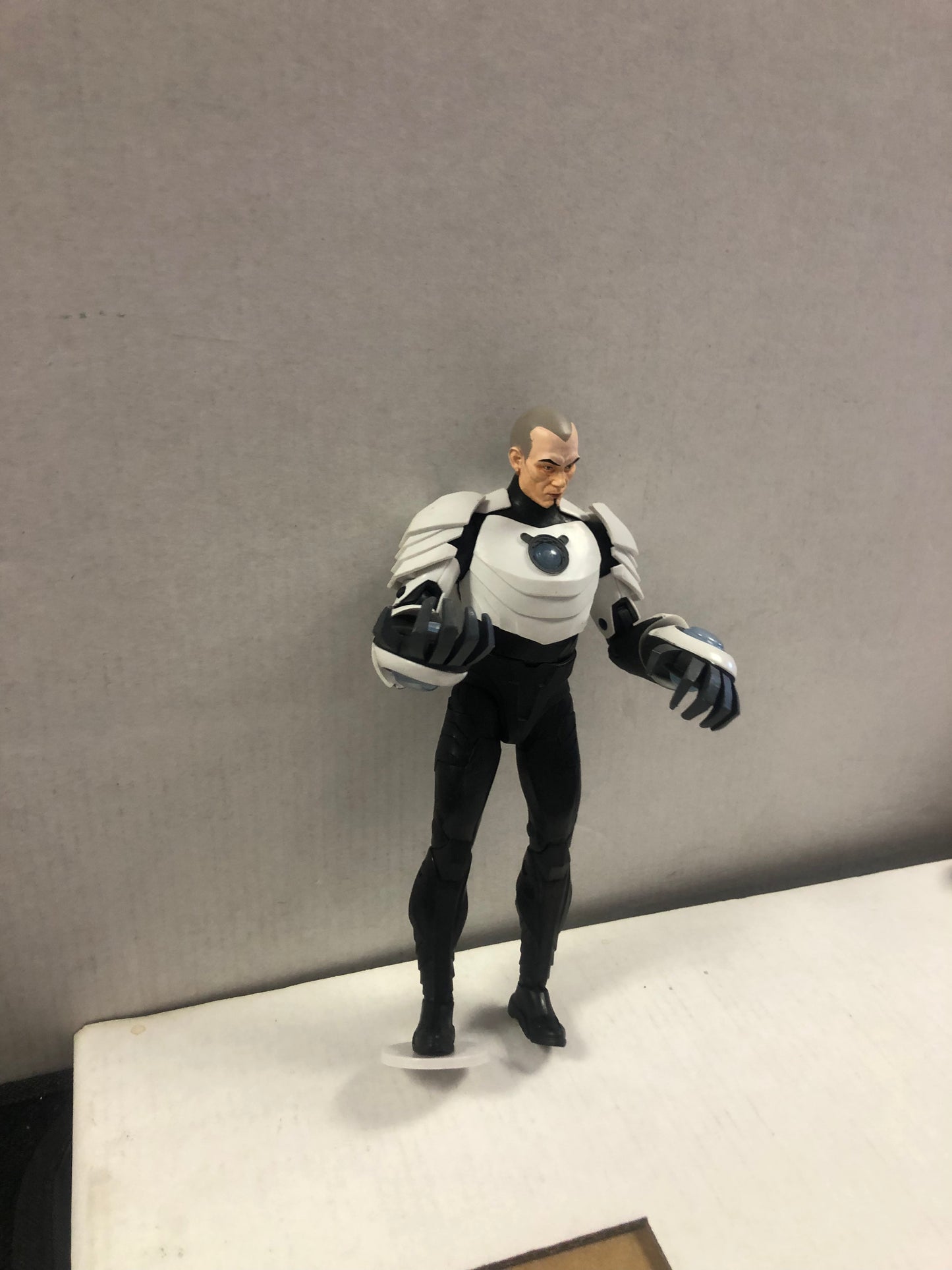 MARVEL LEGENDS LOOSE AVENGERS FIGURE