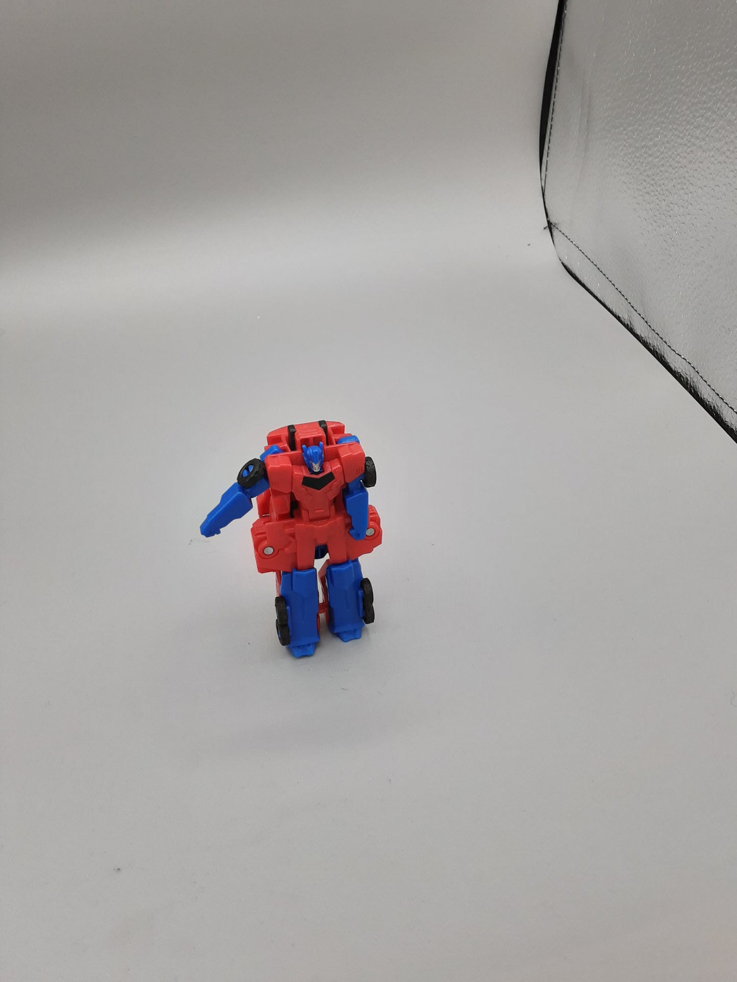 PRIMESTRONG OPTIMUS PRIME LOOSE FIGURE
