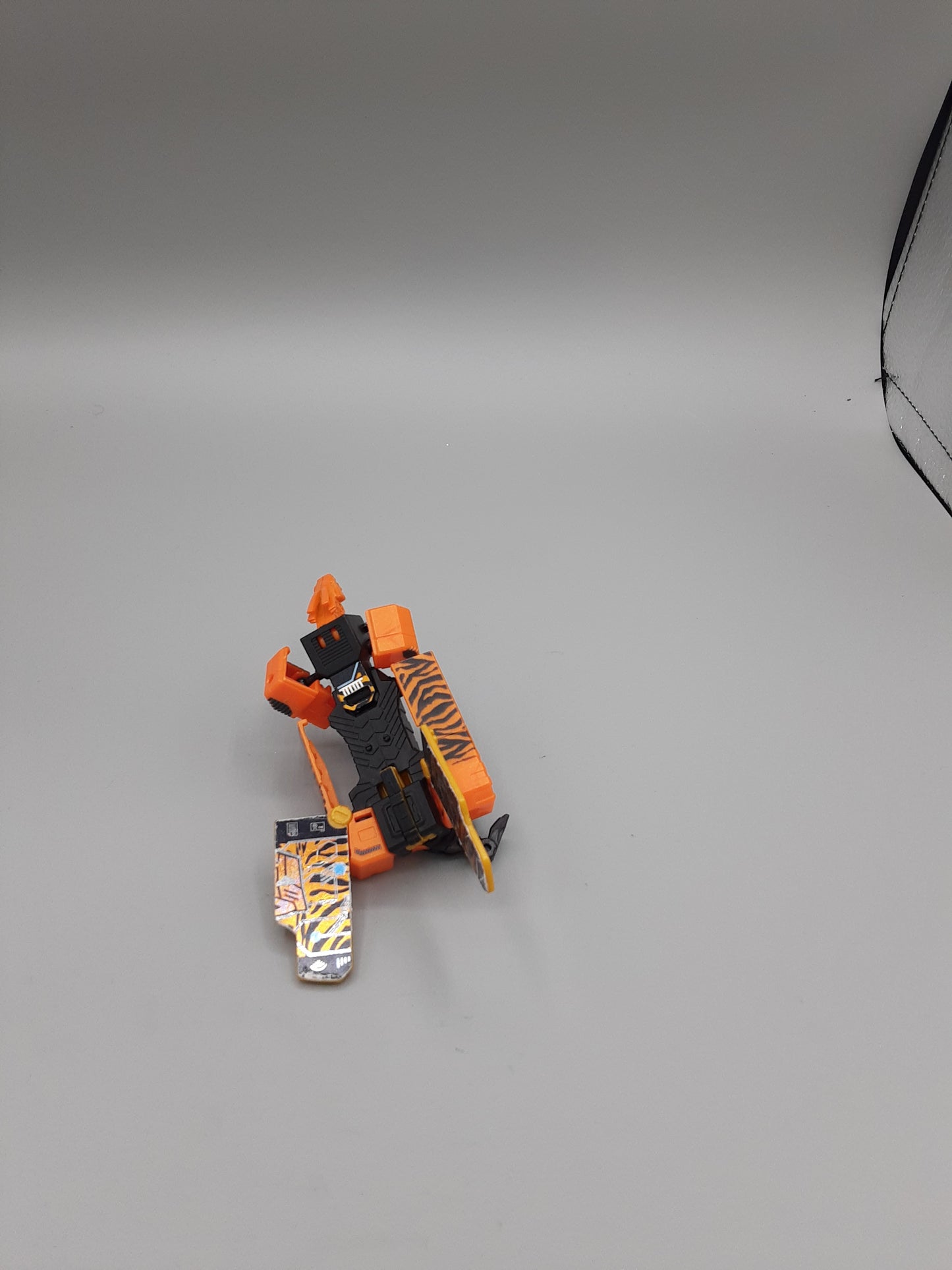 LEGENDS CLASS AUTOBOT STRIPES LOOSE FIGURE