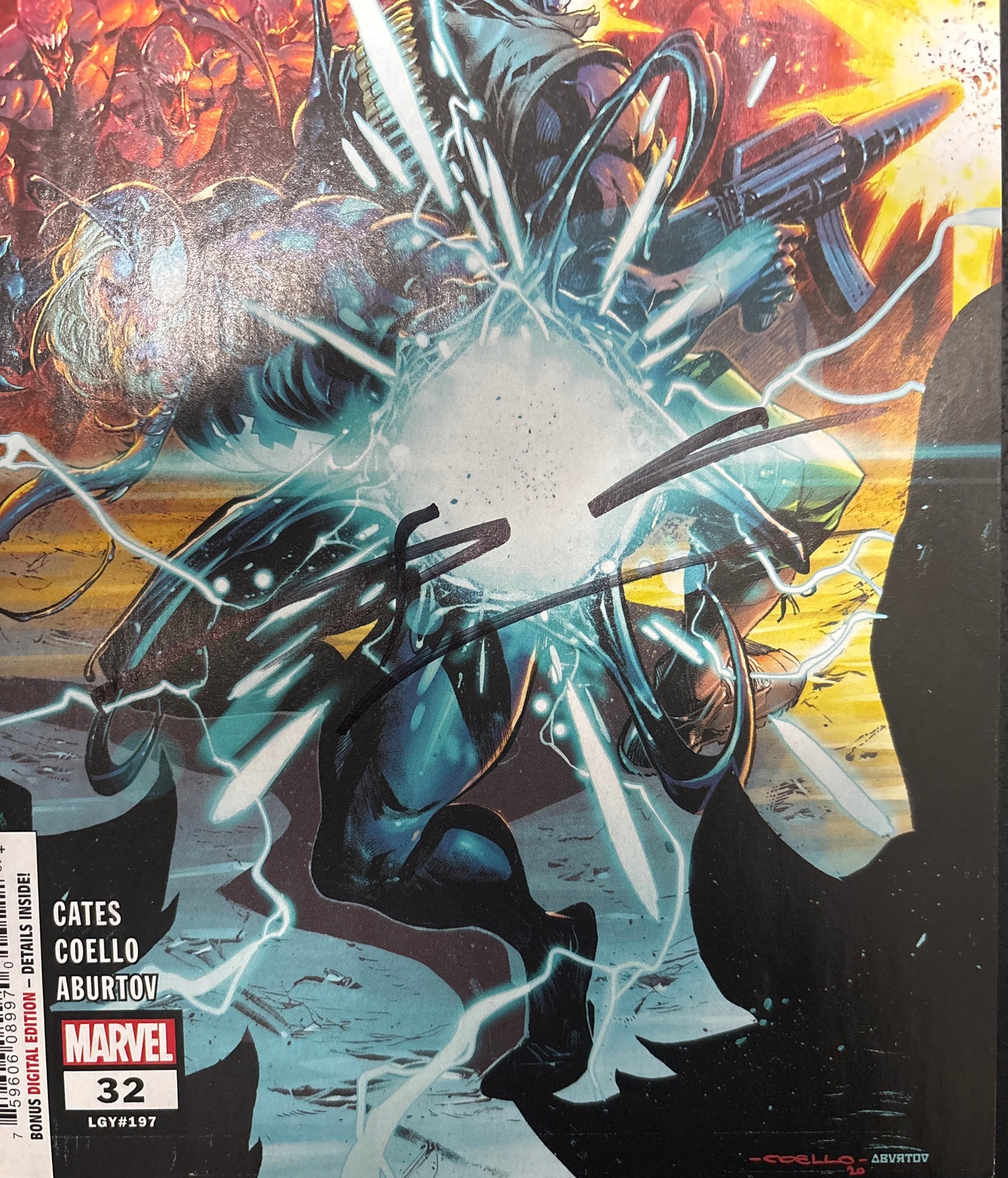 KING IN BLACK VENOM #32 SIGNED BY DONNY CATES WITH CERTIFICATE OF AUTHENTICITY