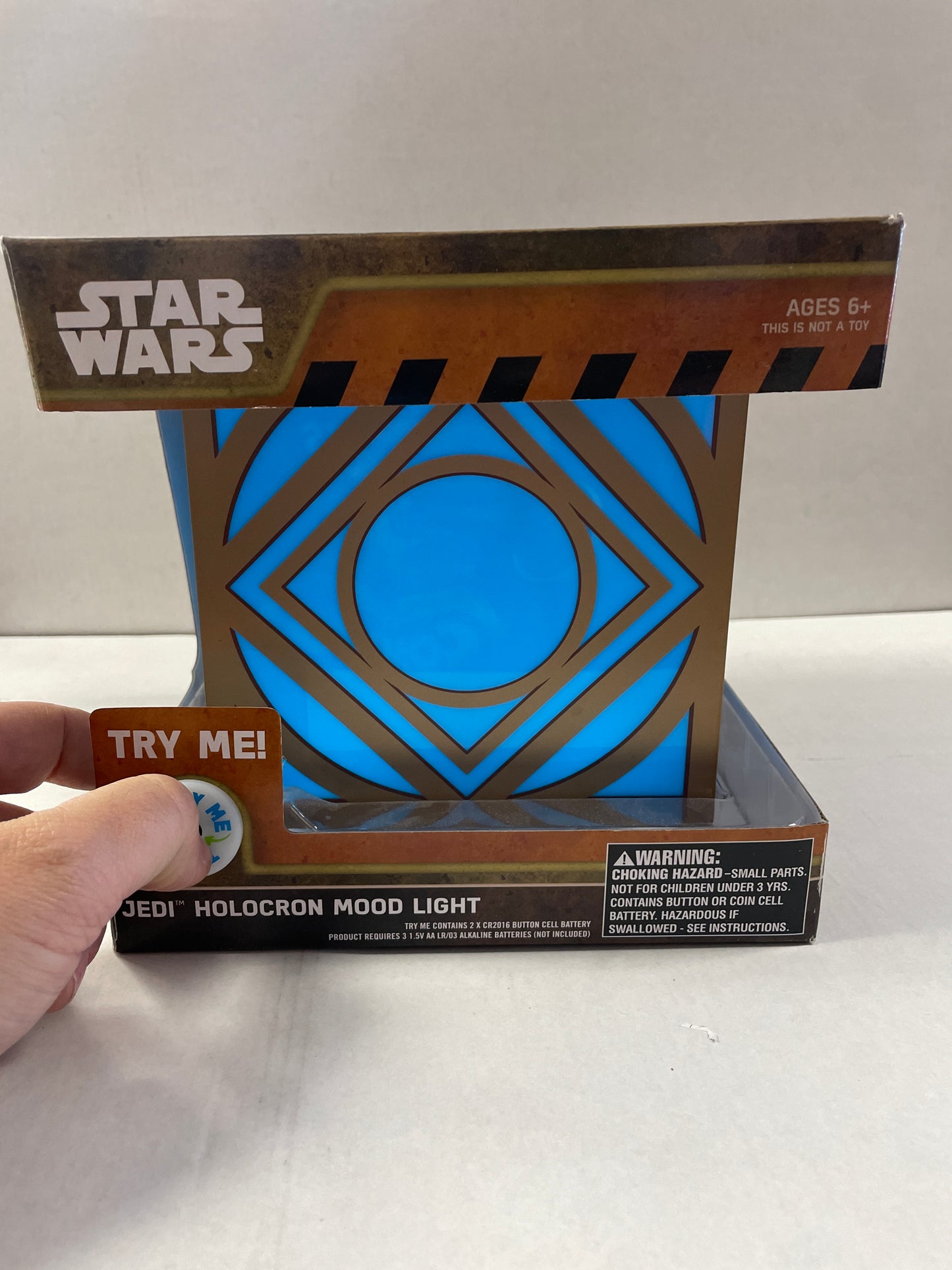 JEDI HOLOCRON MOOD LIGHT - 
STAR WARS OFFICIALLY BRANDED! BEAUTIFUL PIECE