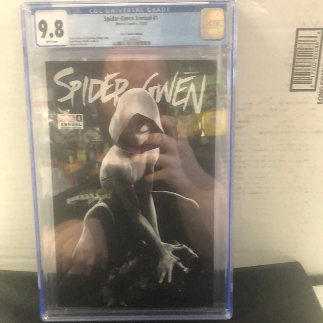 MARVEL COMICS SPIDER-GWEN ANNUAL #1 (2023) BRY’S COMICS EDITION, COA #466 OF 950, CGC 9.8 WP