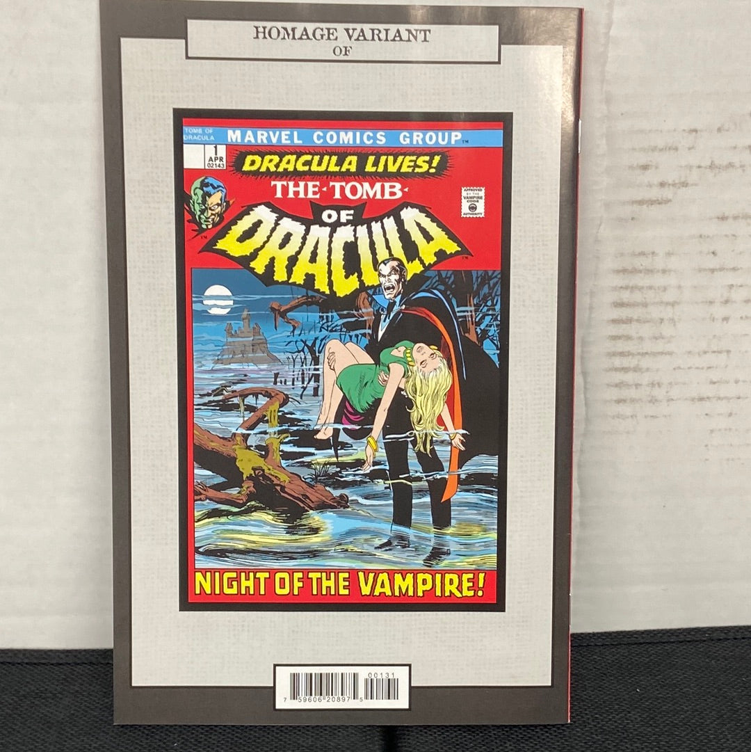 MARVEL COMICS DEADPOOL LIVES!  NIGHT OT THE VAMPIRE! 1 VARIANT