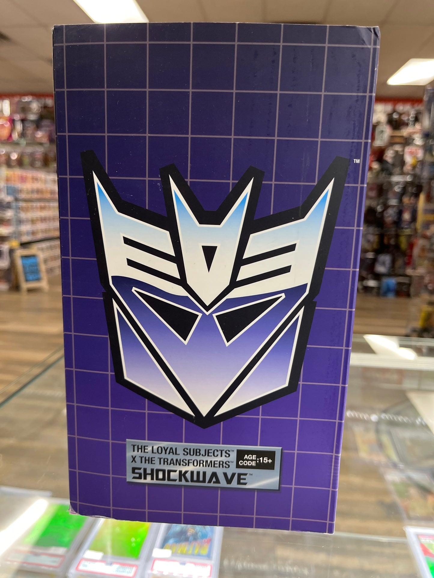 TRANSFORMERS ACTION VINYLS SHOCKWAVE