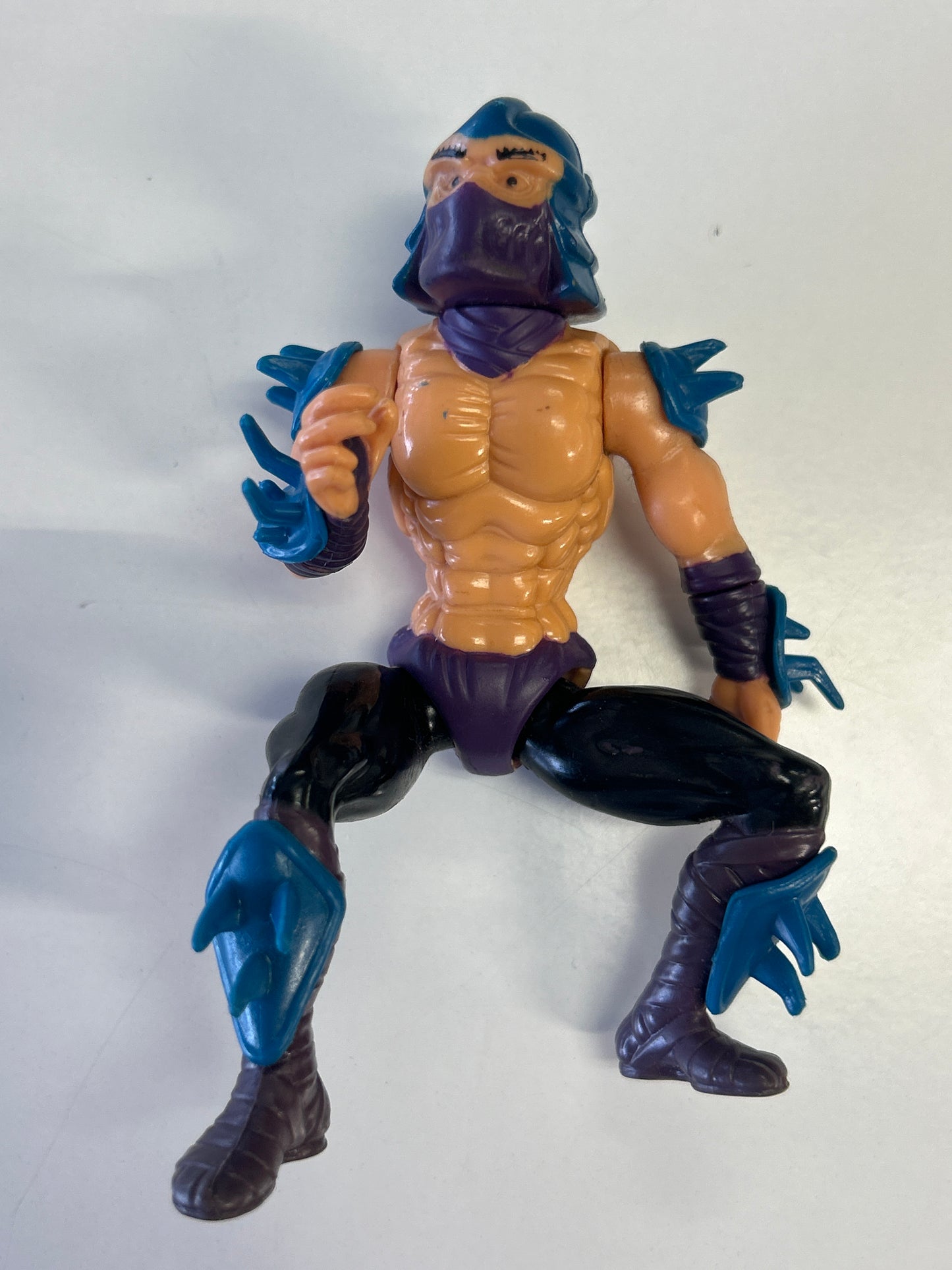 PLAYMATES TEENAGE MUTANT NINJA TURTLES HARD HEAD SHREDDER 1988 TMNT