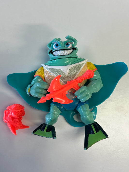 PLAYMATES TEENAGE MUTANT NINJA TURTLES RAY FILLET 1990 TMNT WITH WEAPON INCOMPLETE