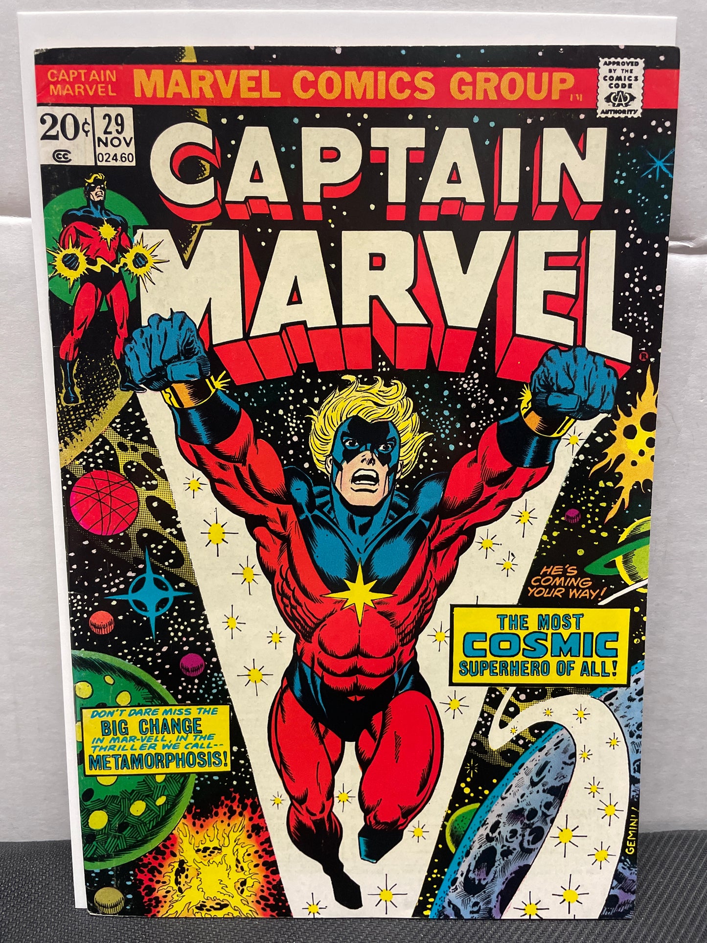 CAPTAIN MARVEL #29 (1973 1st MAR-VELL’S COSMIC AWARENESS!) VF/NM