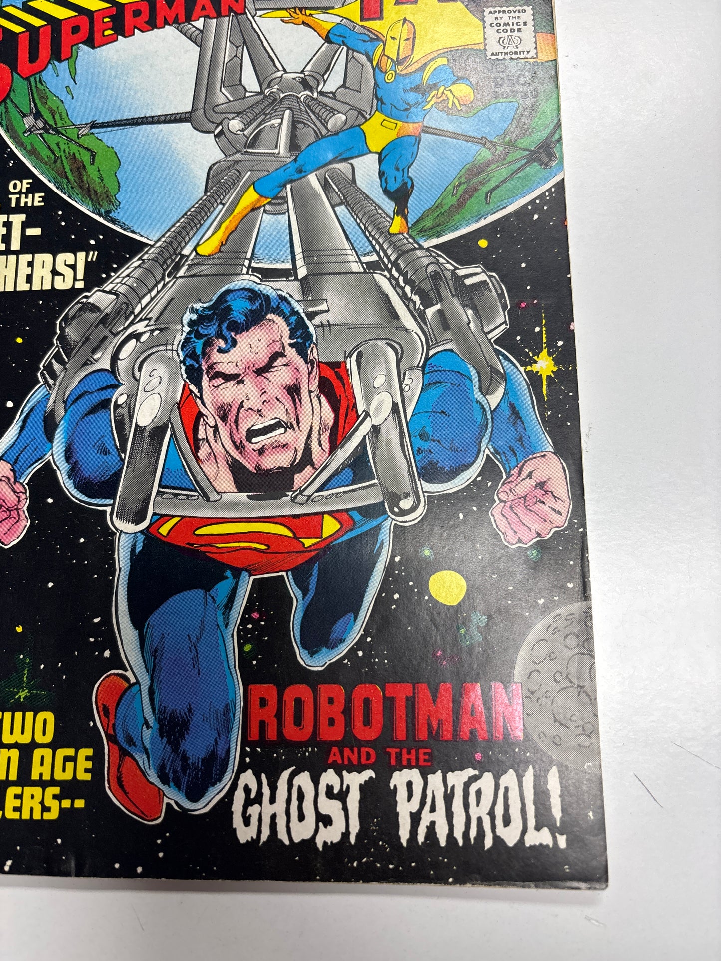 DC COMICS WORLDS FINEST SUPERMAN DOCTOR FATE #208