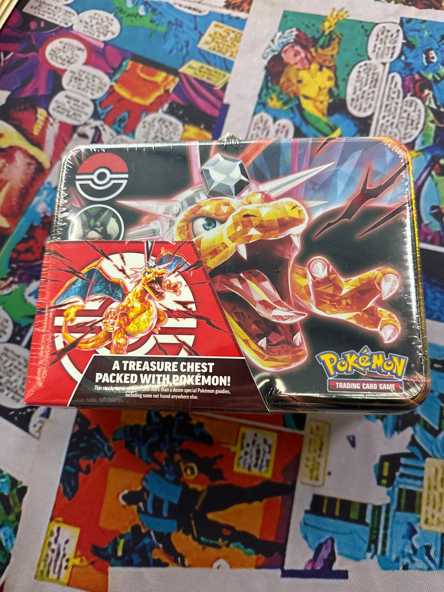 POKEMON A TREASURE CHEST - CHARIZARD