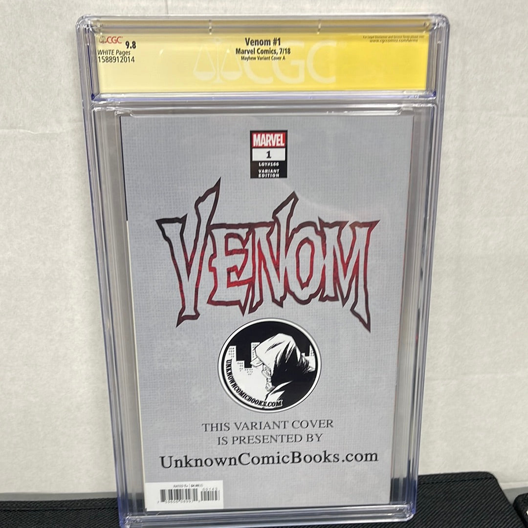 MARVEL COMICS VENOM #1 CGC 9.8 SIGNED BY DONNY CATES AND MIKE MAYHEW VARIANT A