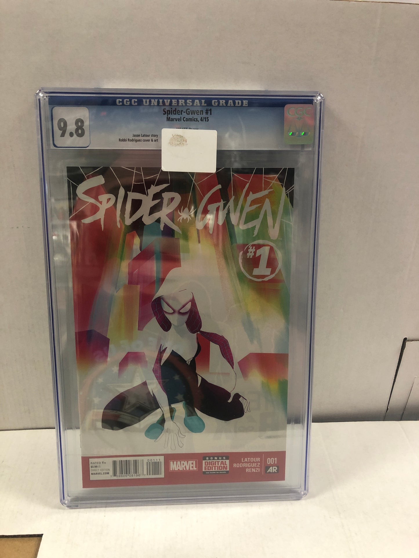 MARVEL COMICS SPIDER-GWEN #1 (2015) CGC 9.8 WP