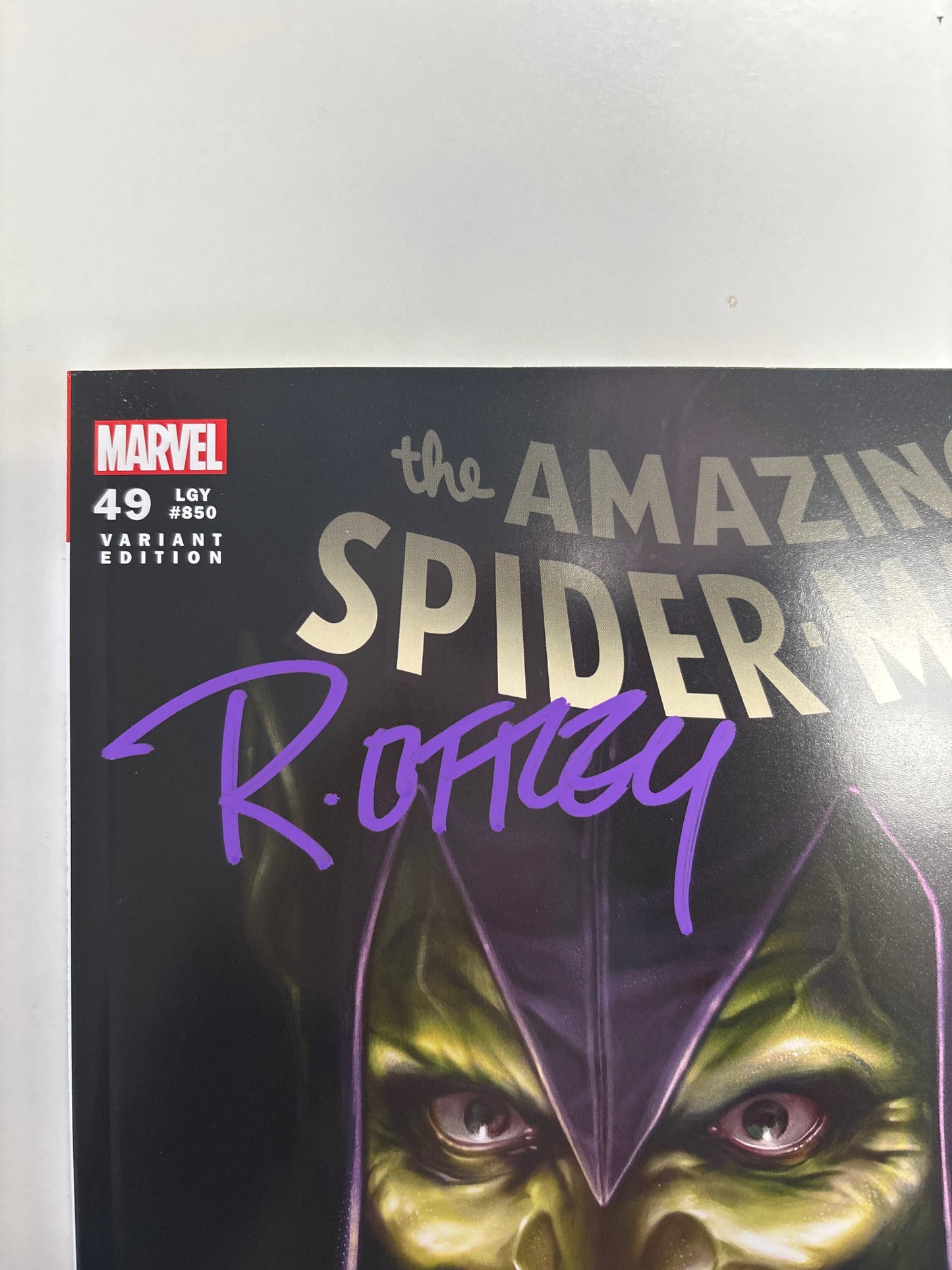 MARVEL THE AMAZING SPIDER-MAN #49 SIGNED BY RYAN OTTLEY WITH CERTIFICATE OF AUTHENTICITY