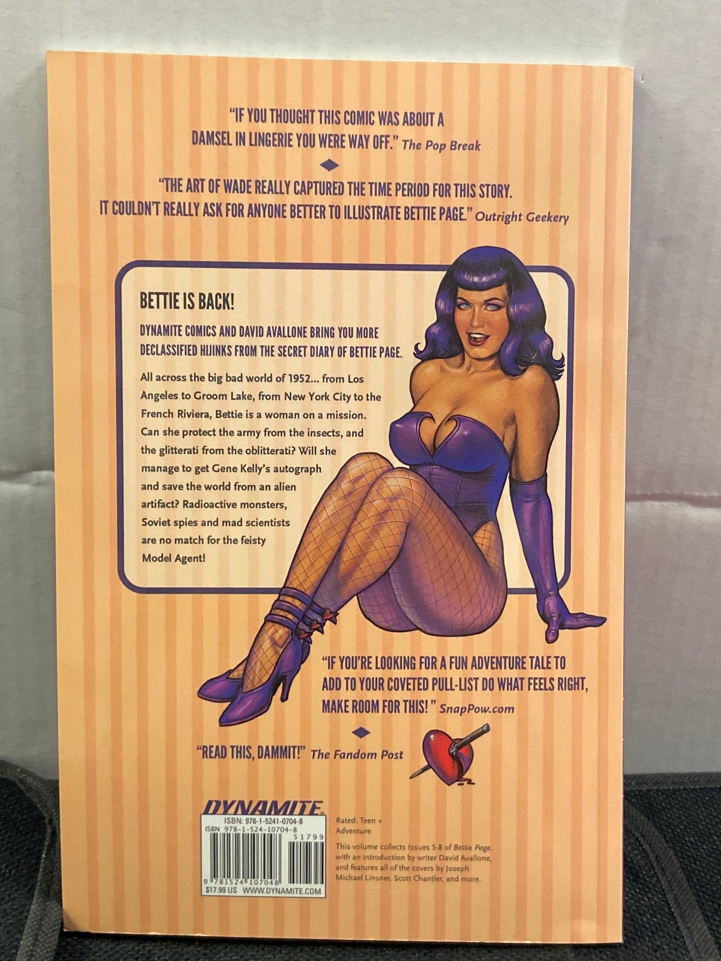 DYNAMITE COMICS BETTIE PAGE