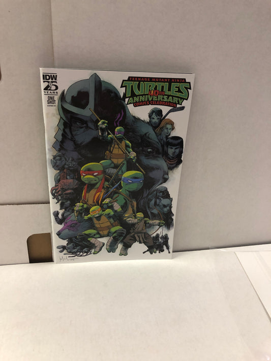 IDW PUBLISHING TEENAGE MUTANT NINJA TURTLES 40TH ANNIVERSARY VARIANT