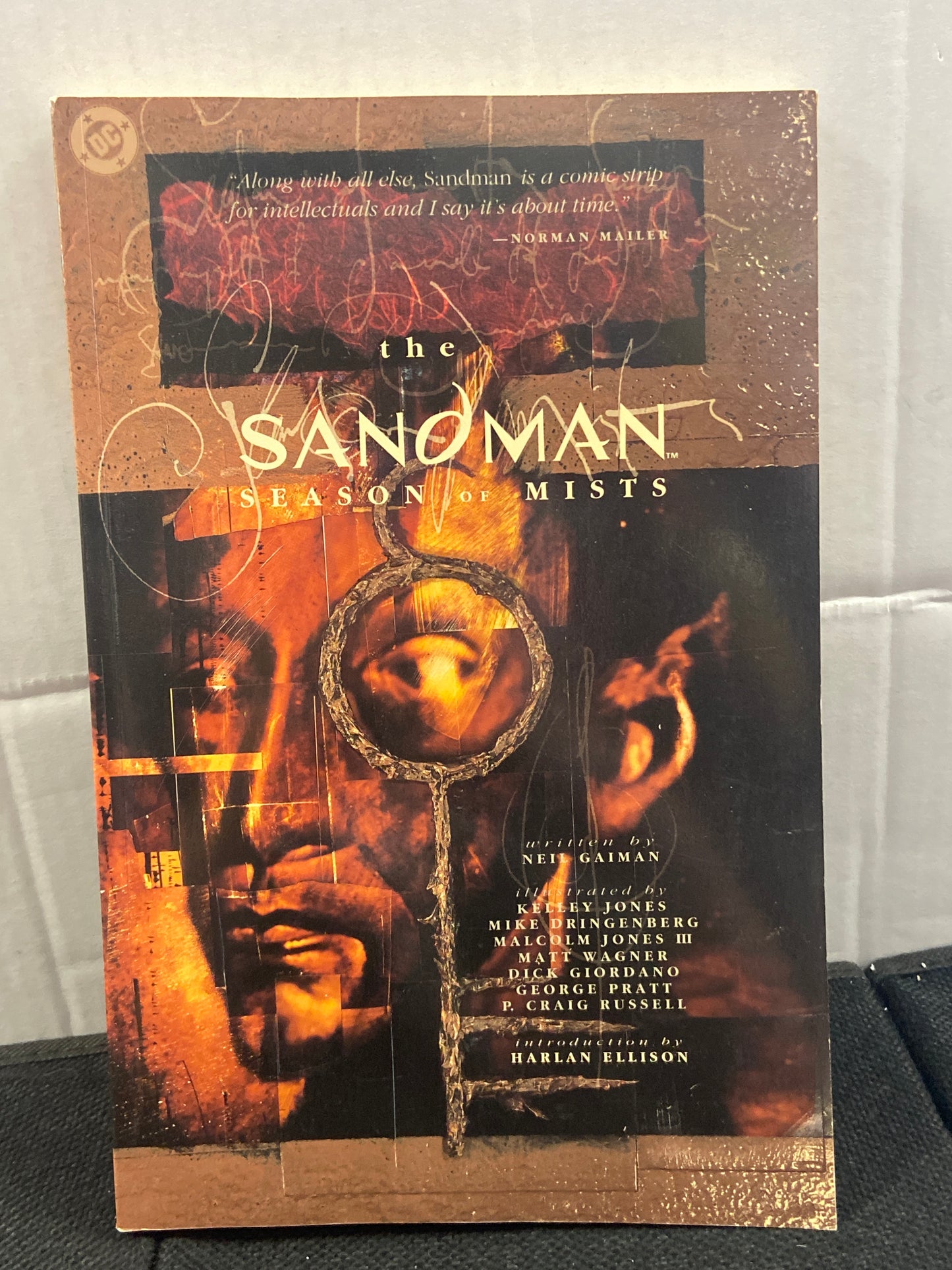 DC COMICS THE SANDMAN  SEASON OF MIST