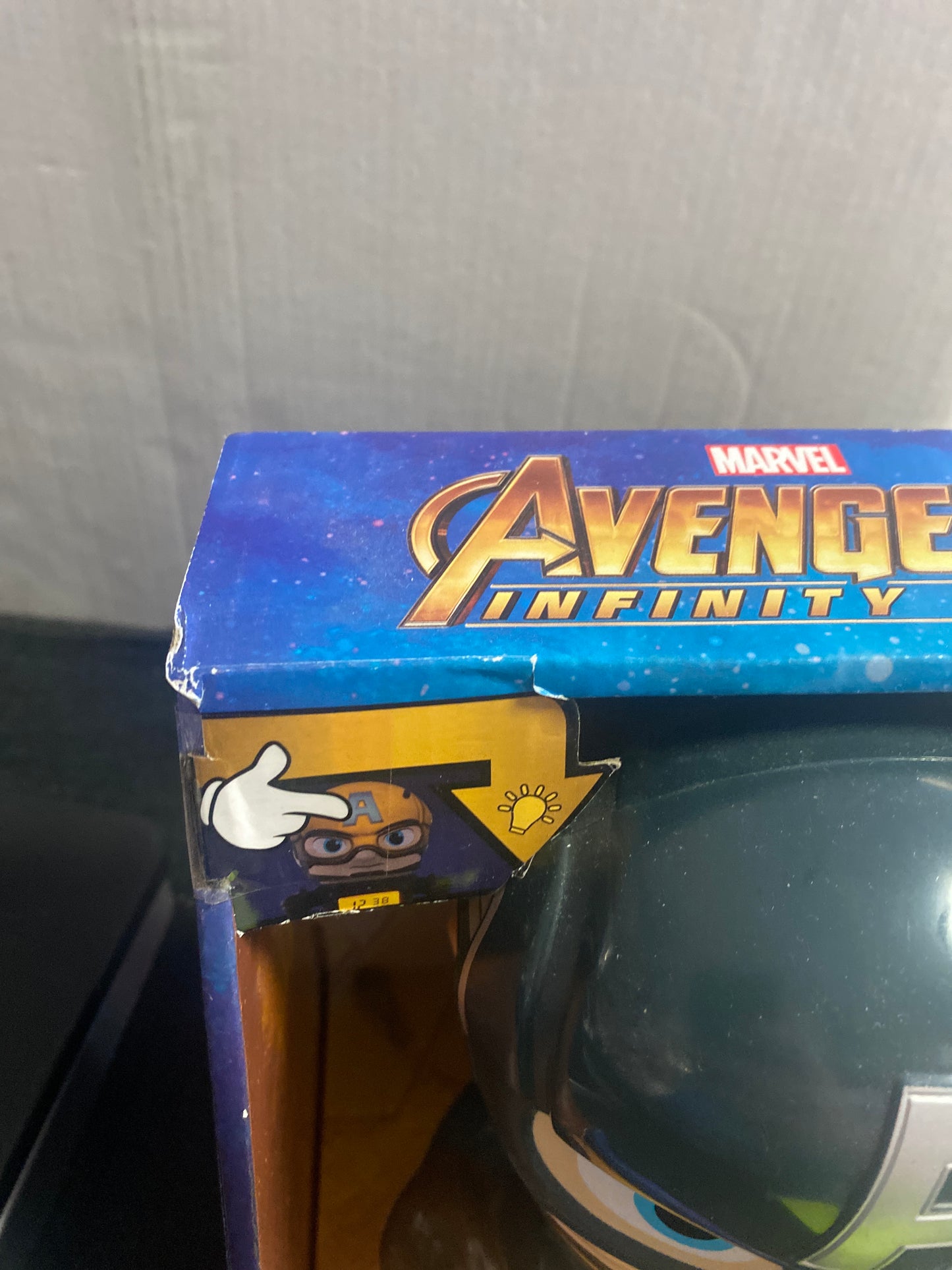 MARVEL CAPTAIN AMERICA AVENGERS INFINITY WAR NIGHT LIGHT ALARM CLOCK