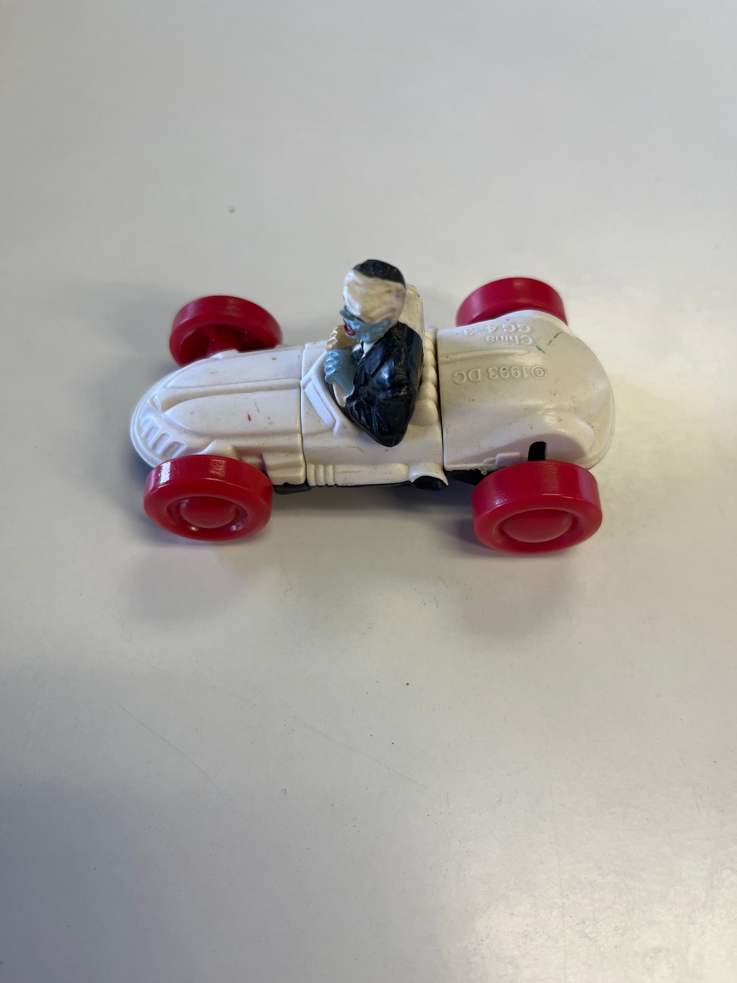 TWO FACE BATMAN VINTAGE MCDONALDS TOYS HAPPY MEAL FIGURE IN CAR