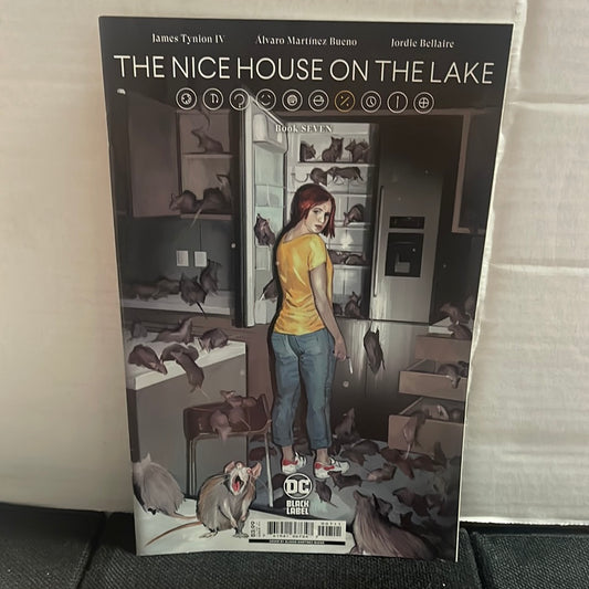 DC COMICS THE NICE HOUSE ON THE LAKE 7