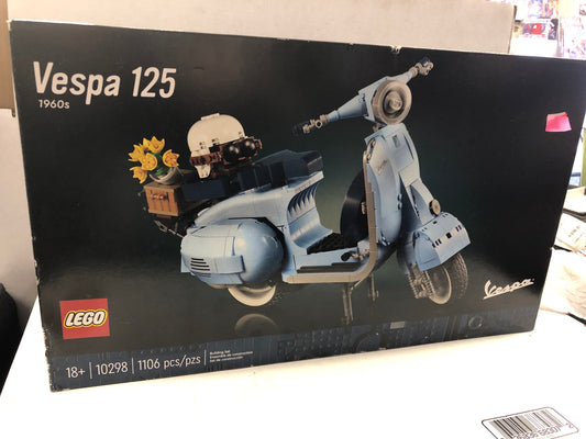 LEGO SET 10298 VESPA 125 1960S NIB
