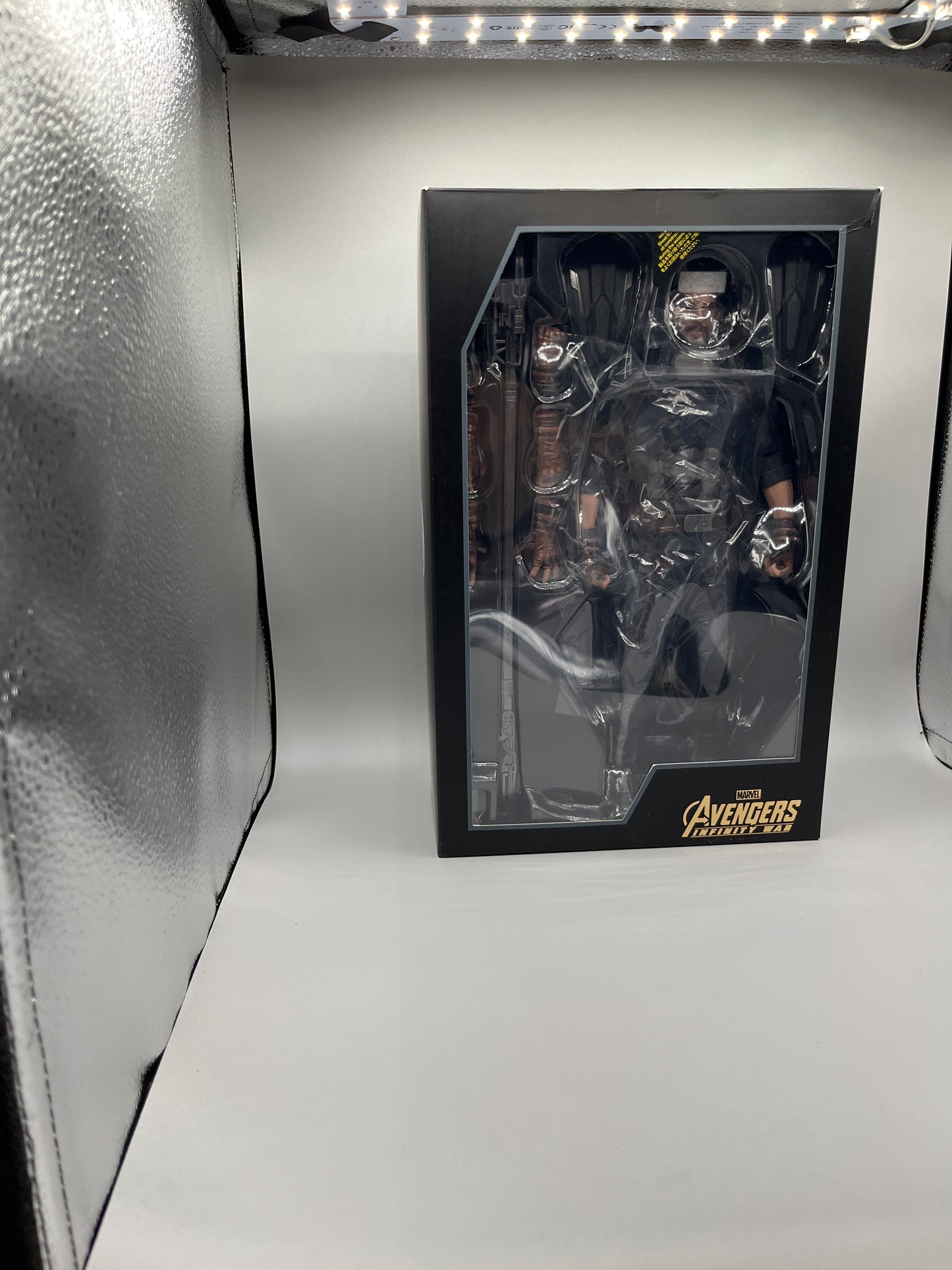 Hot Toys Captain America Avengers Infinity War