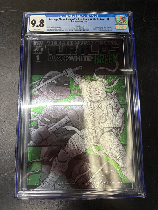 IDW PUBLISHING TEENAGE MUTANT NINJA TURTLES BLACK WHITE & GREEN #1 CGC 9.8 FOIL COVER R1