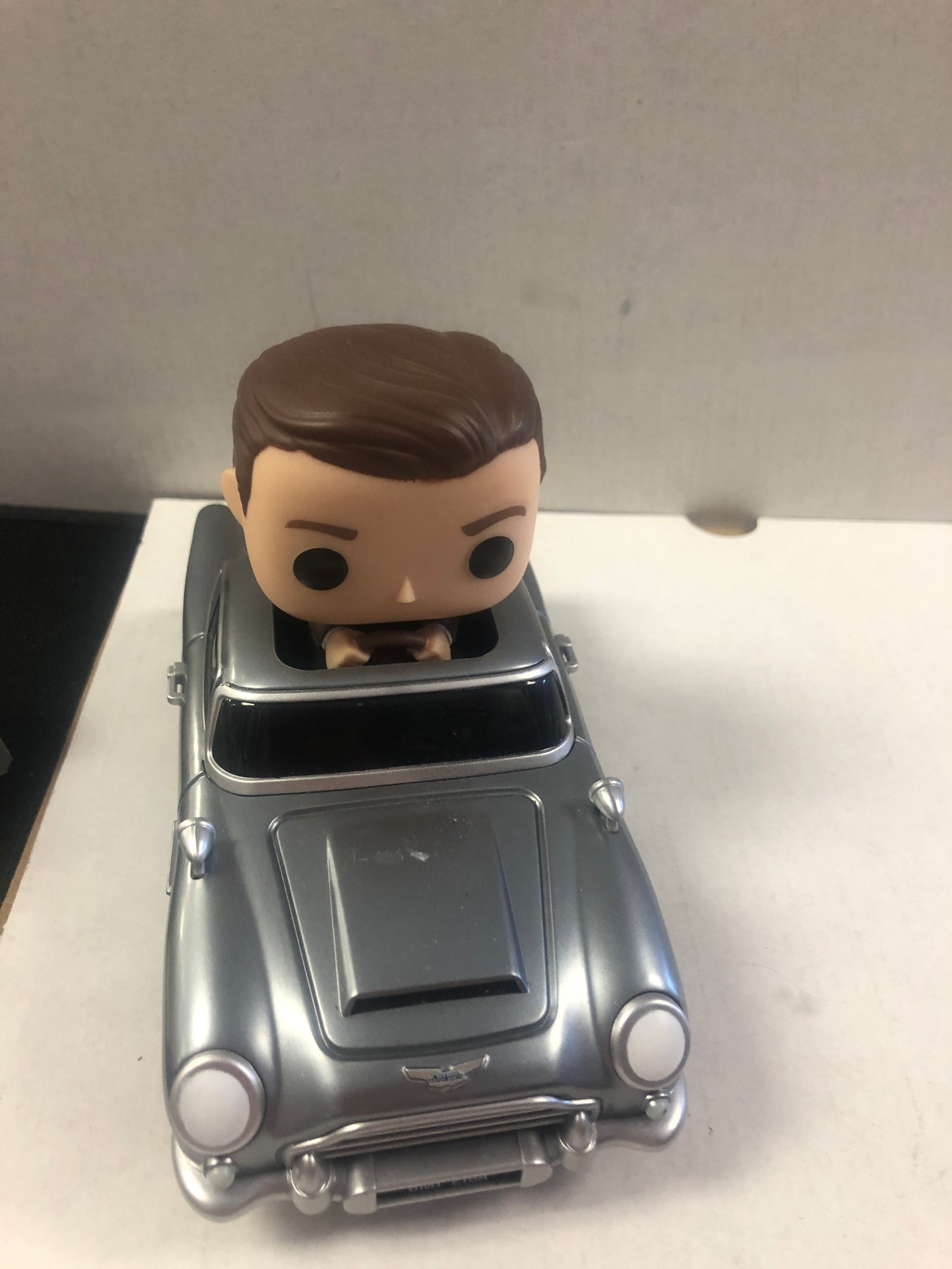 FUNKO POP FUNKO POP RIDES 007 WITH ASTON MARTIN NO BOX GREAT CONDITION