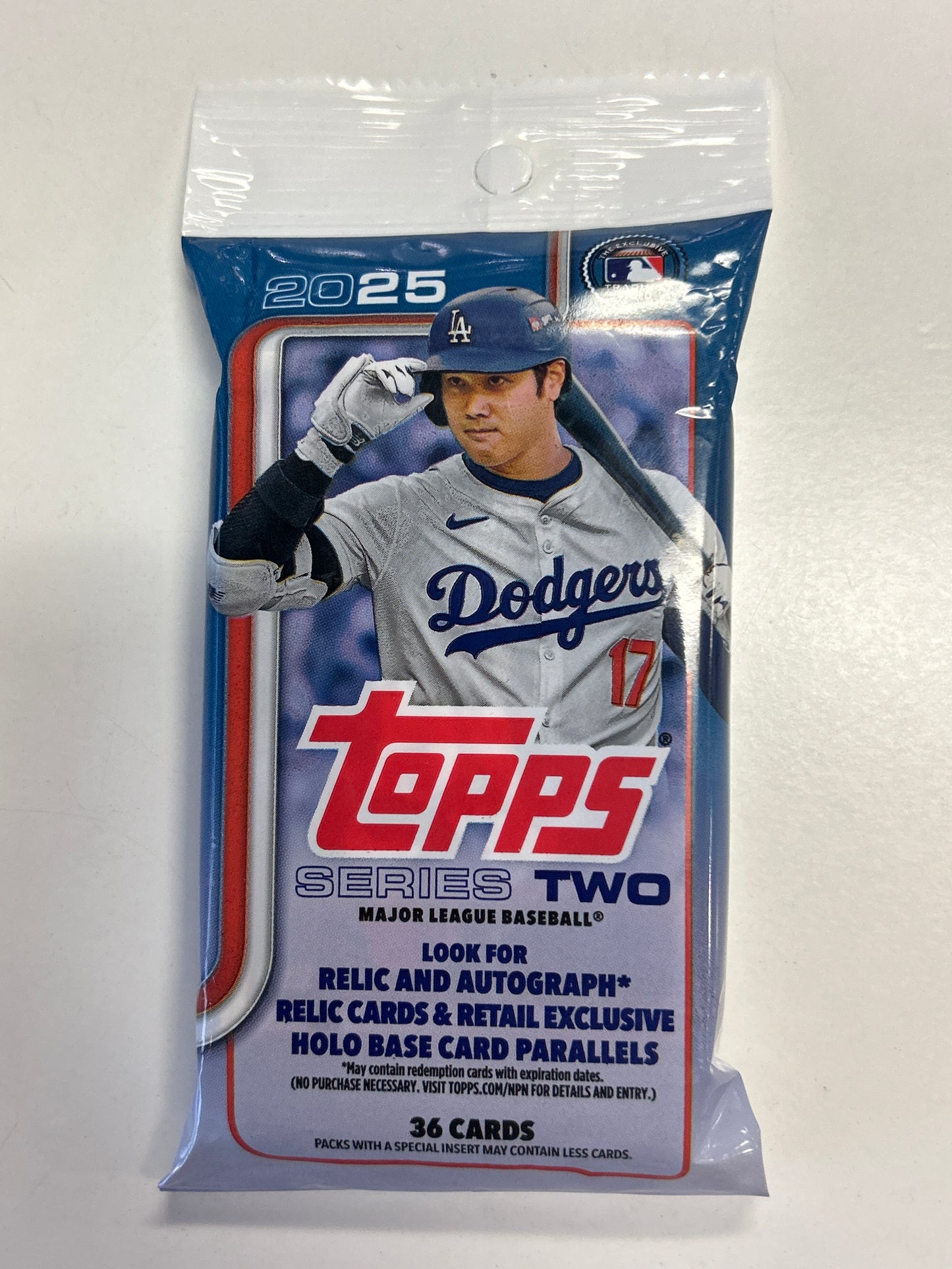 2025 MLB TOPPS SERIES TWO 36 CARD TRADING CARD PACK