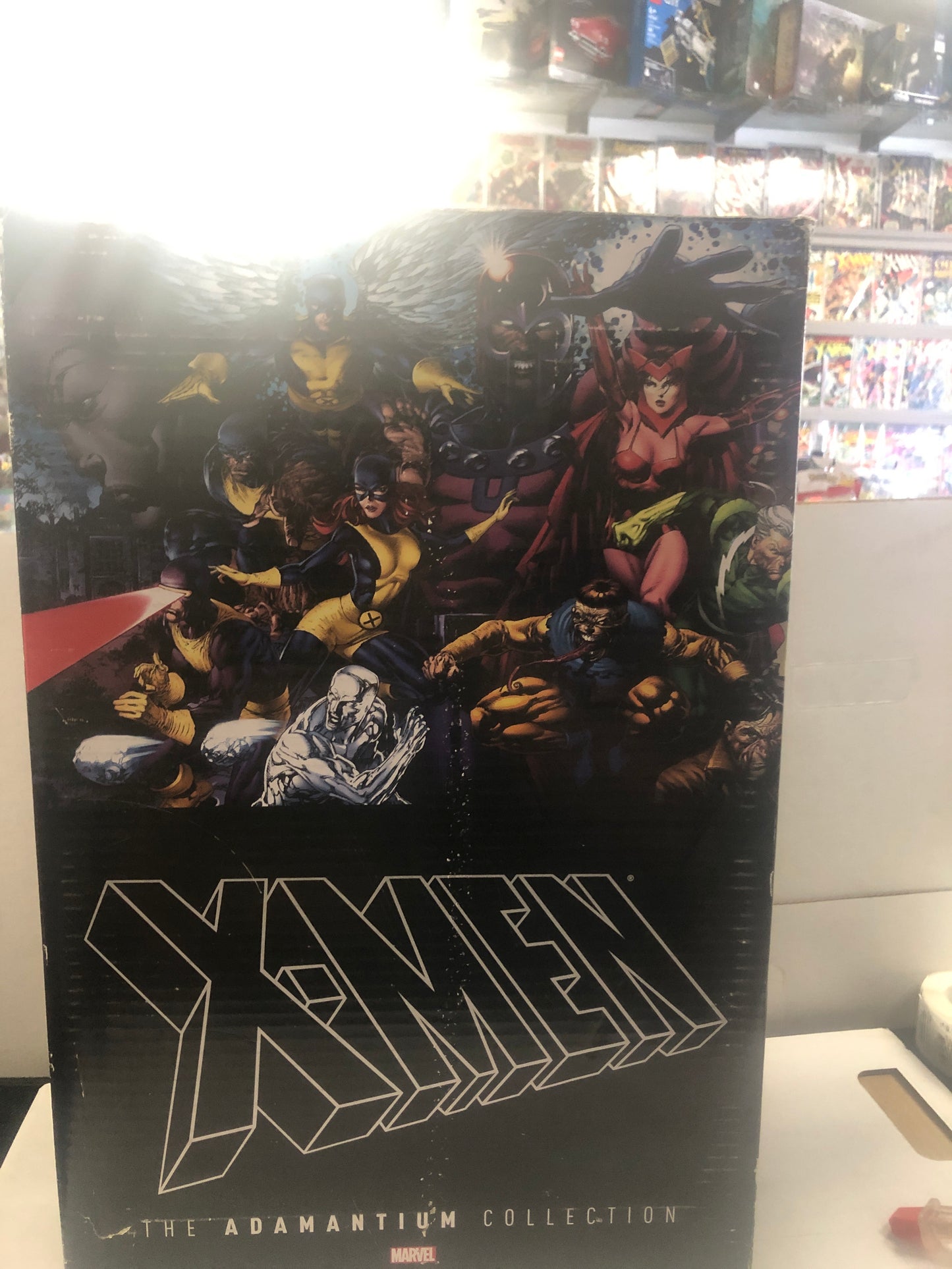 MARVEL COMICS X-MEN THE ADAMANTIUM COLLECTION EXCELLENT  CONDITION HARDCOVER WITH SLIPCASE  OUTER BOX COVER IS IN GOOD CONDITION HAS BOX DAMAGE