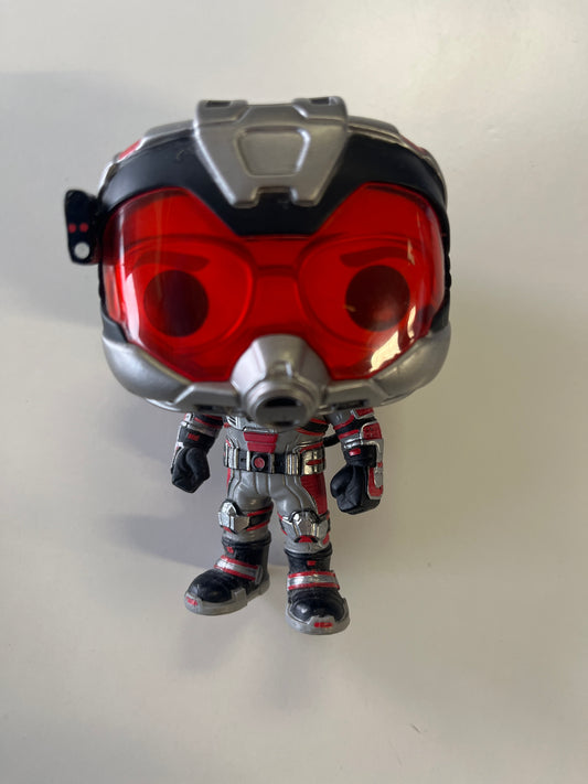 FUNKO POP VINYL FIGURE ANT MAN AND THE WASP BOBBLE HEAD # 343 HANK PYME