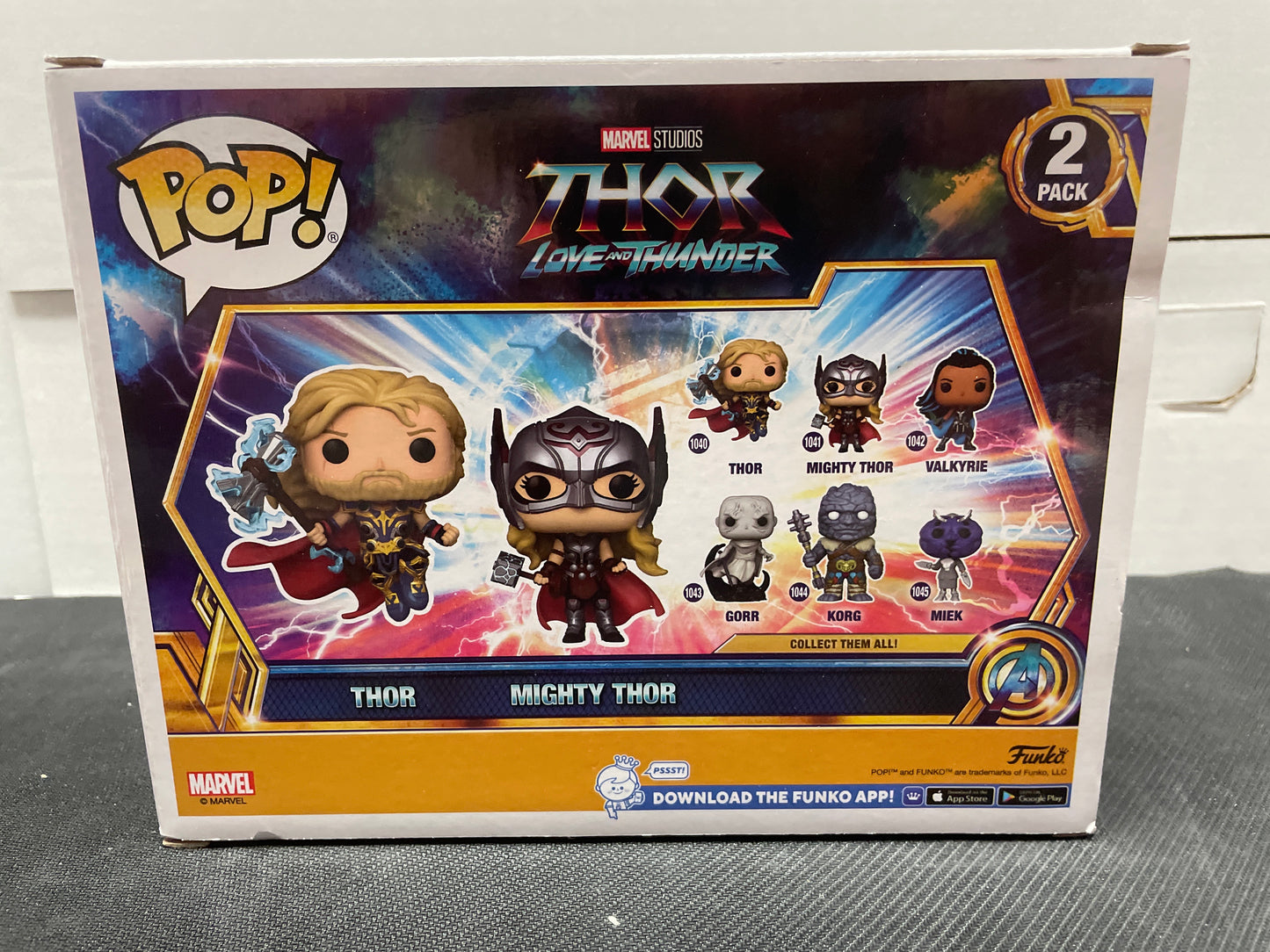 FUNKO POP THOR & MIGHTY THOR (2022, 2 PACK EXCELLENT CONDITION!) THOR LOVE & THUNDER