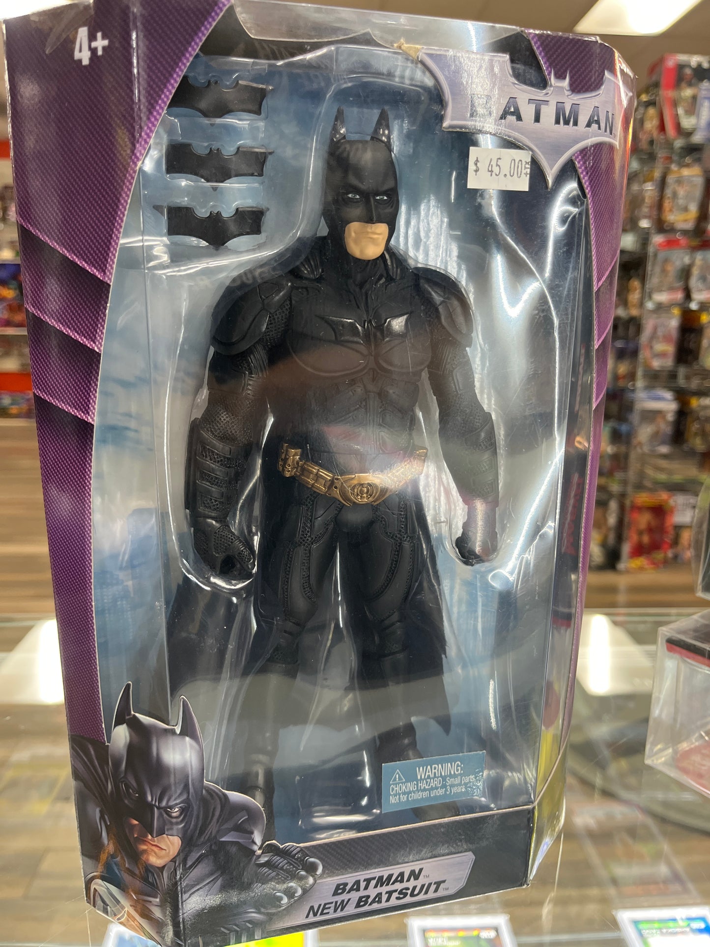BATMAN NEW BATSUIT ACTION FIGURE