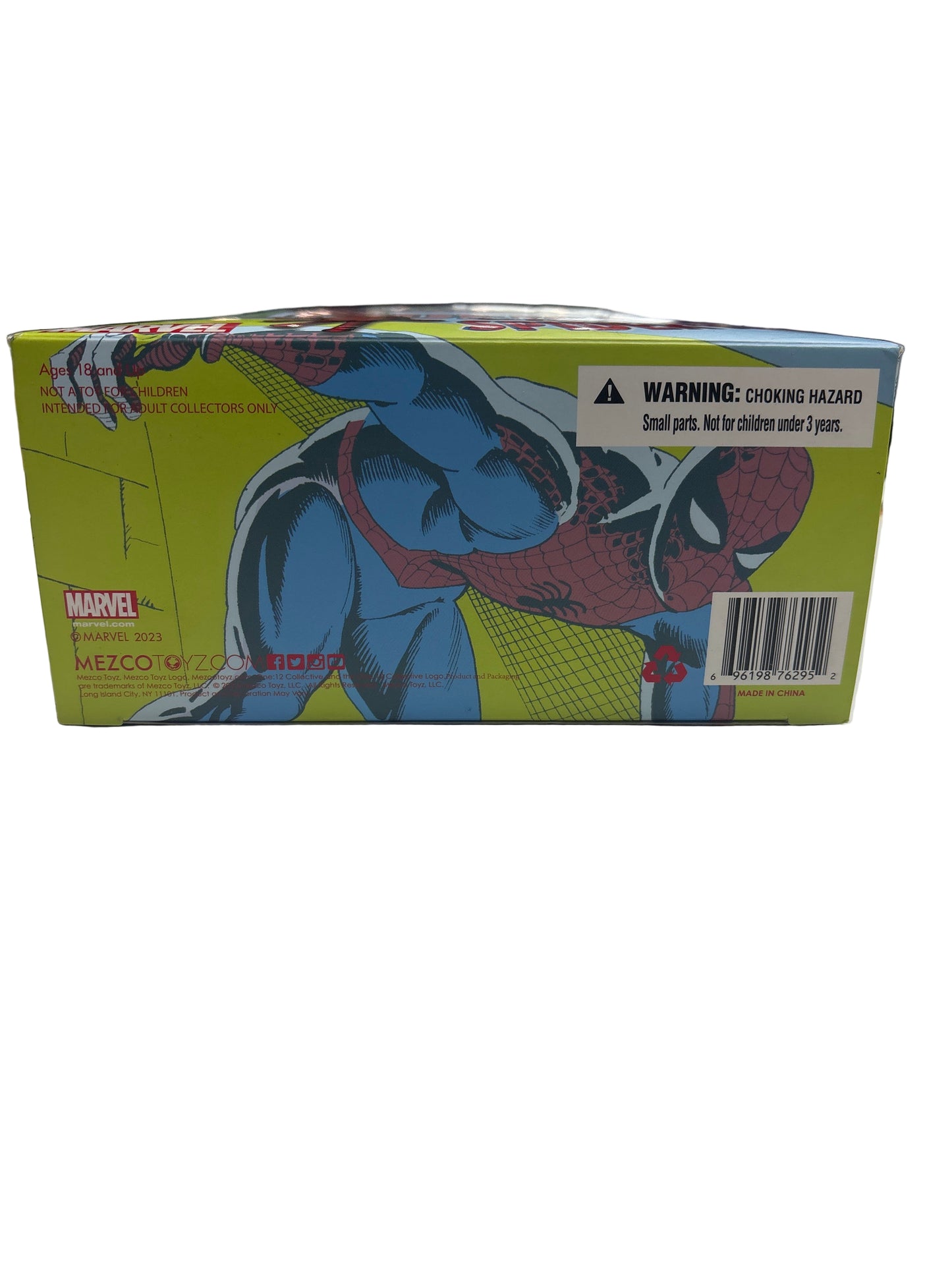 MEZCO MARVEL THE AMAZING SPIDER-MAN DELUXE EDITION ACTION FIGURE