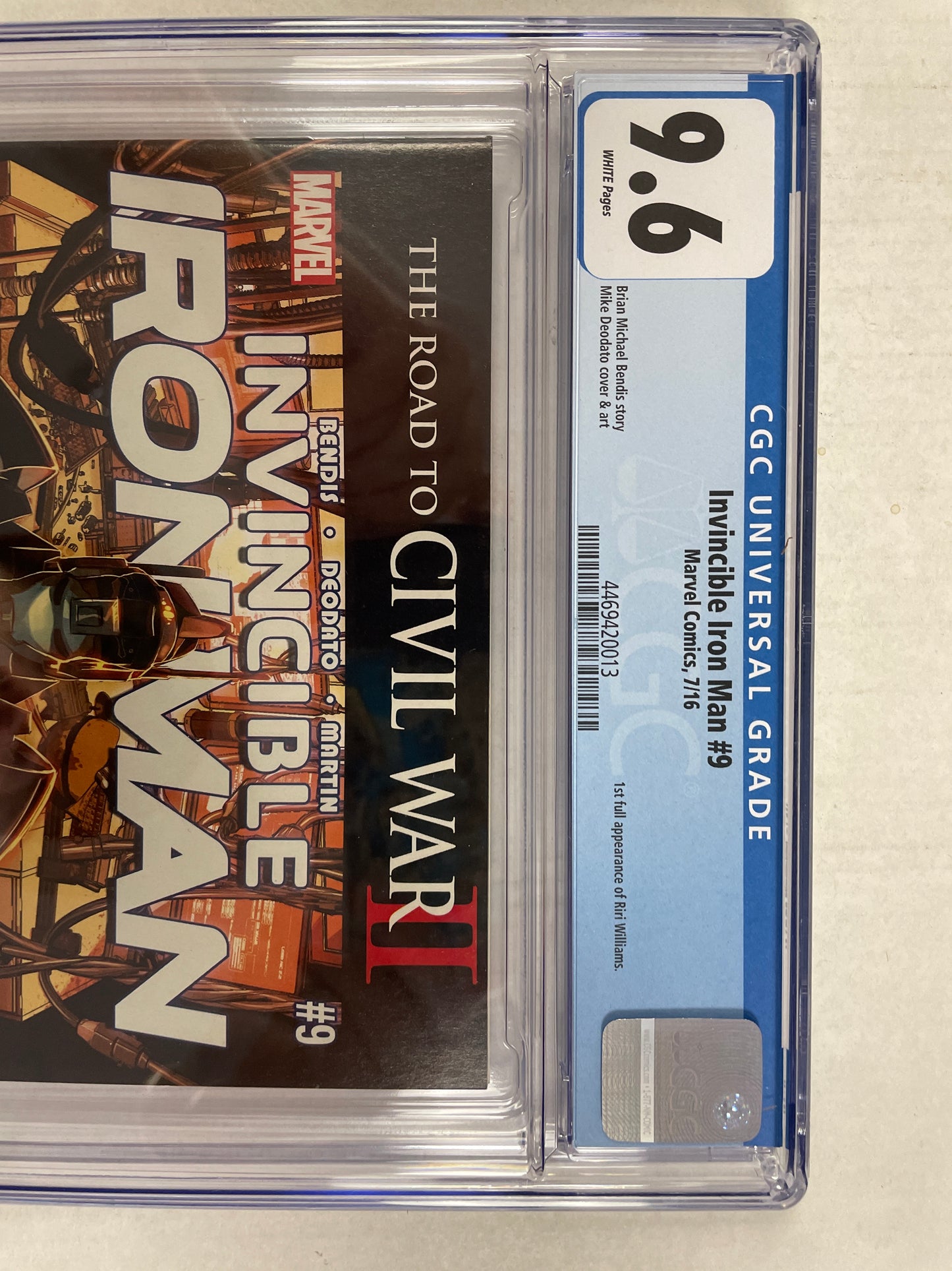 INVINCIBLE IRON MAN #9 CGC 9.6 (2016, MARVEL KEY COMIC) 1st APPEARANCE OF RIRI WILLIAMS!